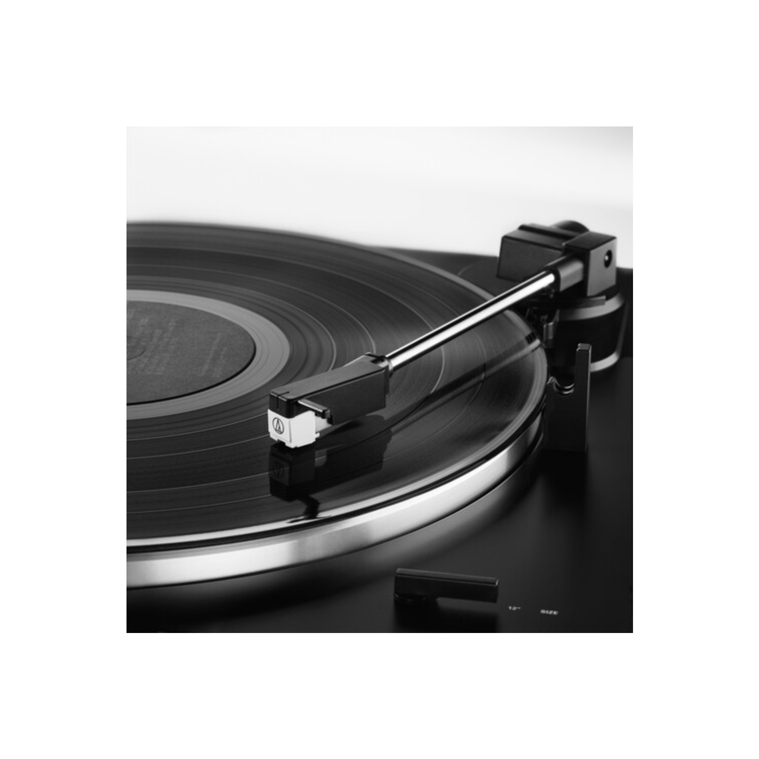 Audio-Technica Consumer AT-LP60X Turton Stéréo (Gunmetal & Black)