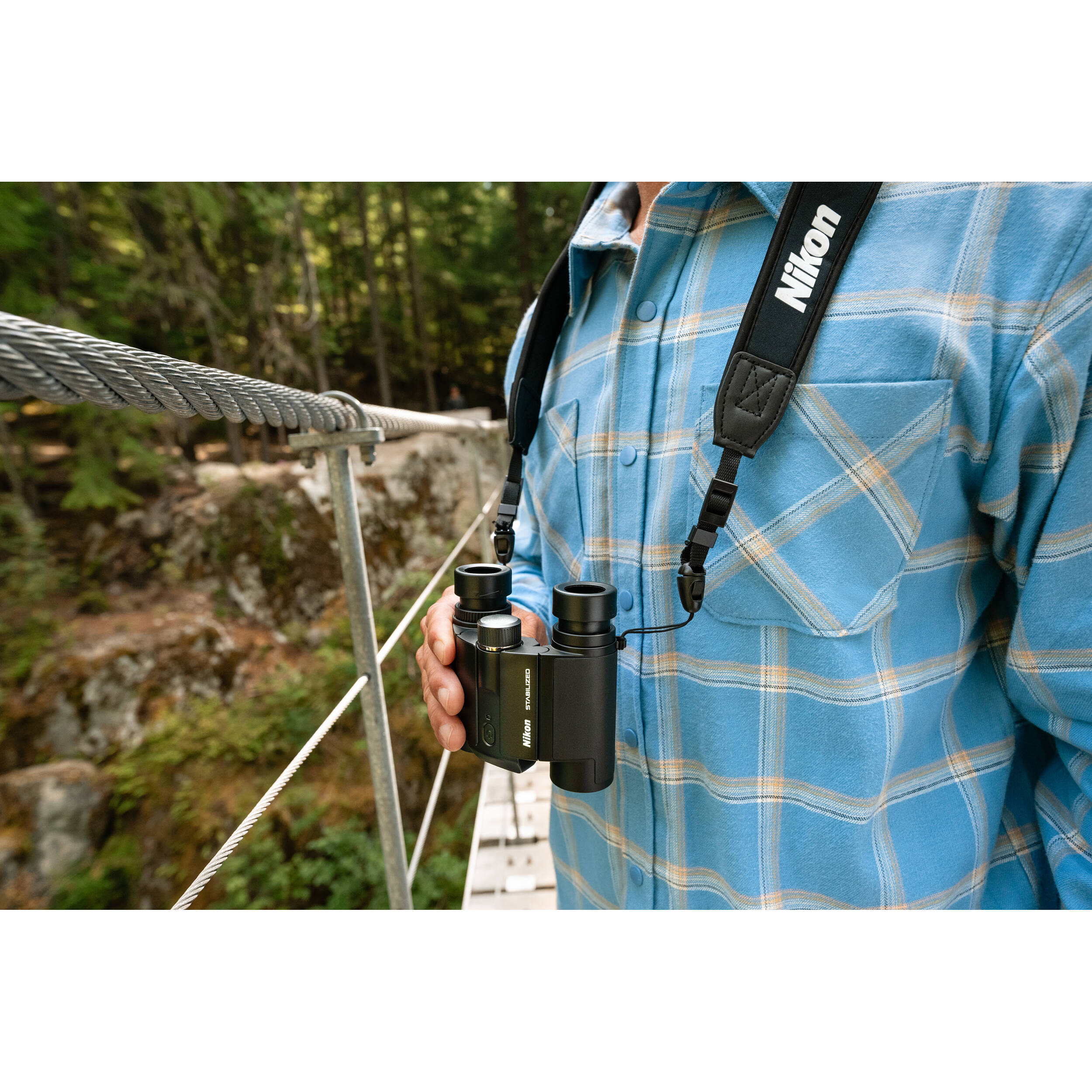 Binoculaires stabilisés Nikon 10x25