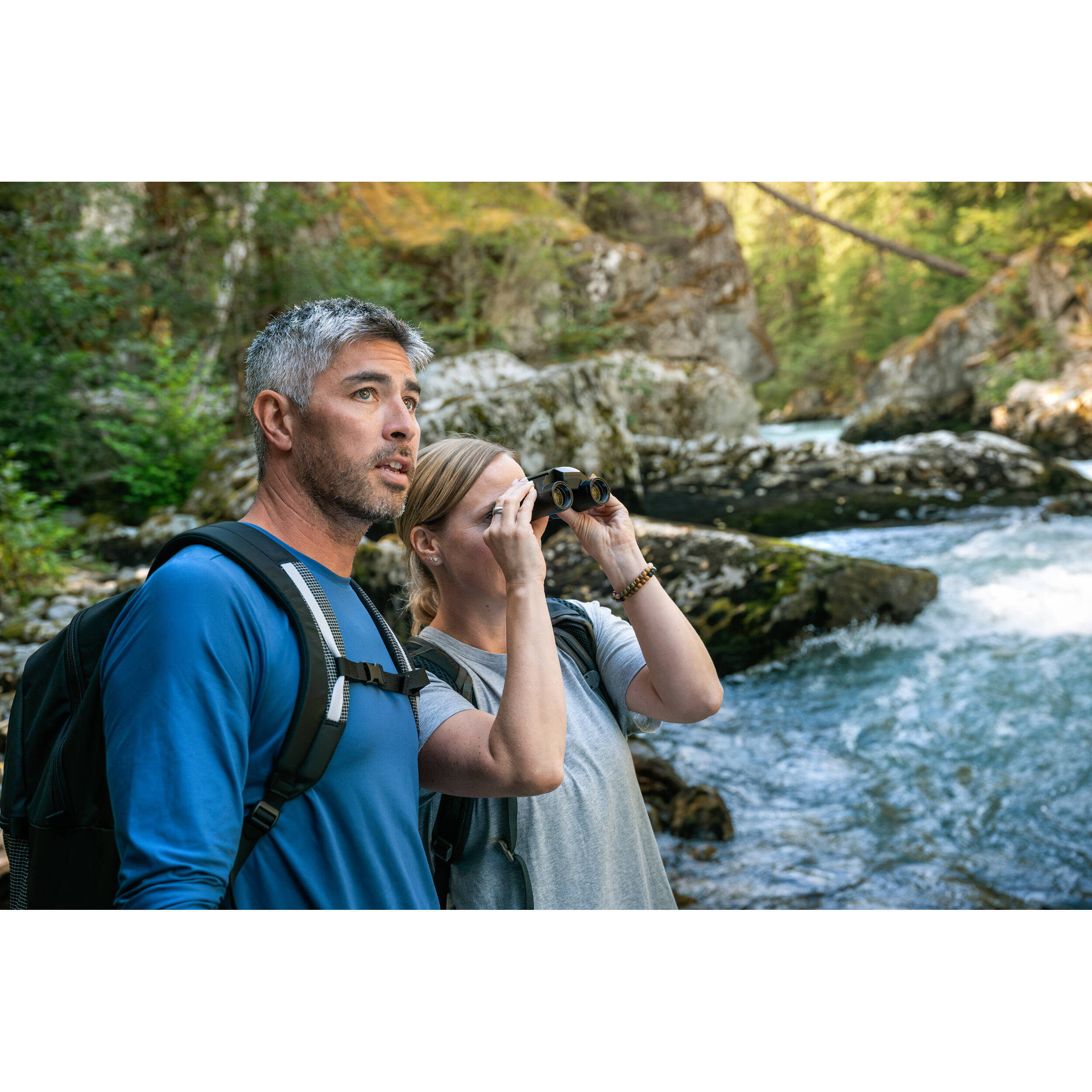 Binoculaires stabilisés Nikon 12x25