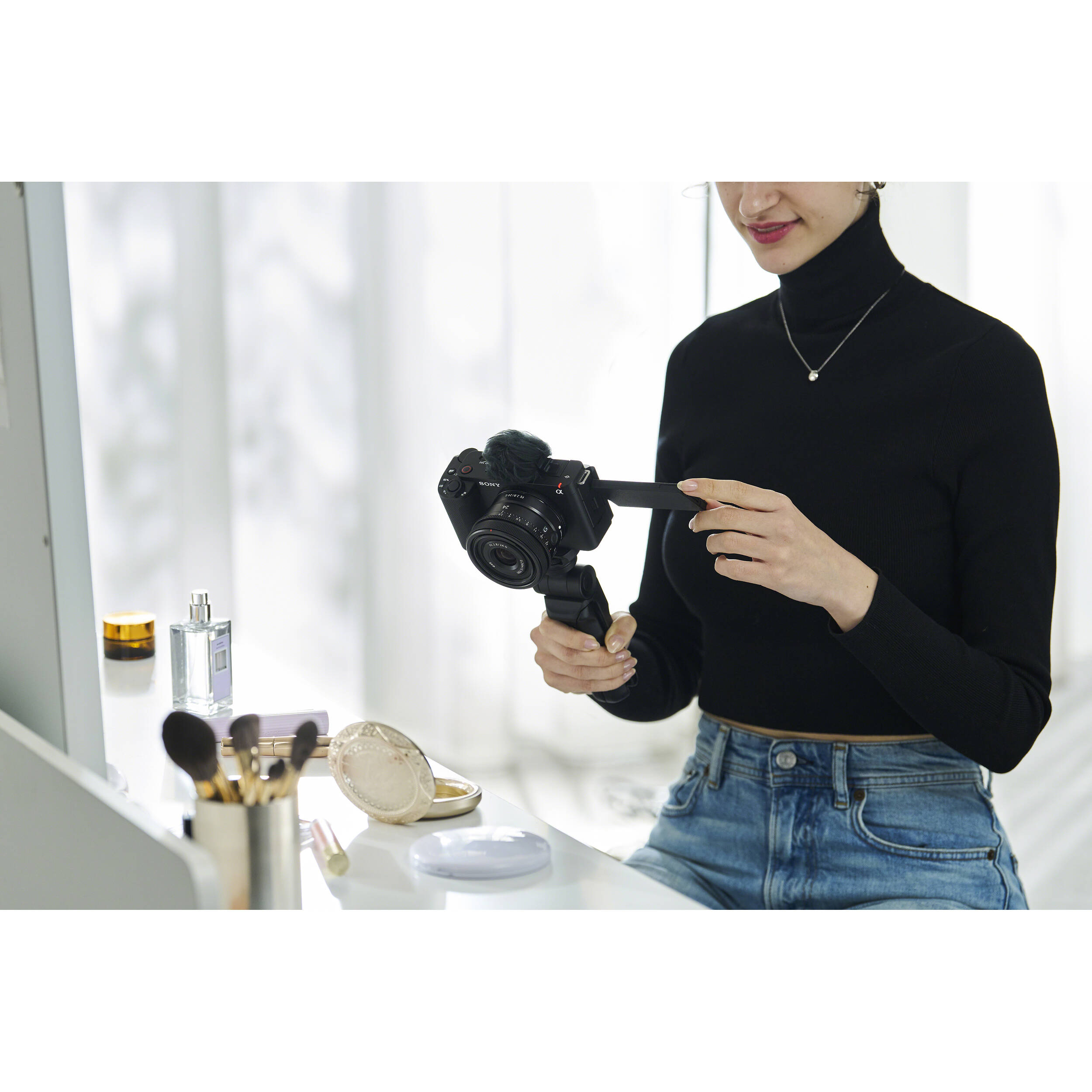 Sony ZV-E1 Mirrorless Camera Body ILCZVE1/B 027242925724