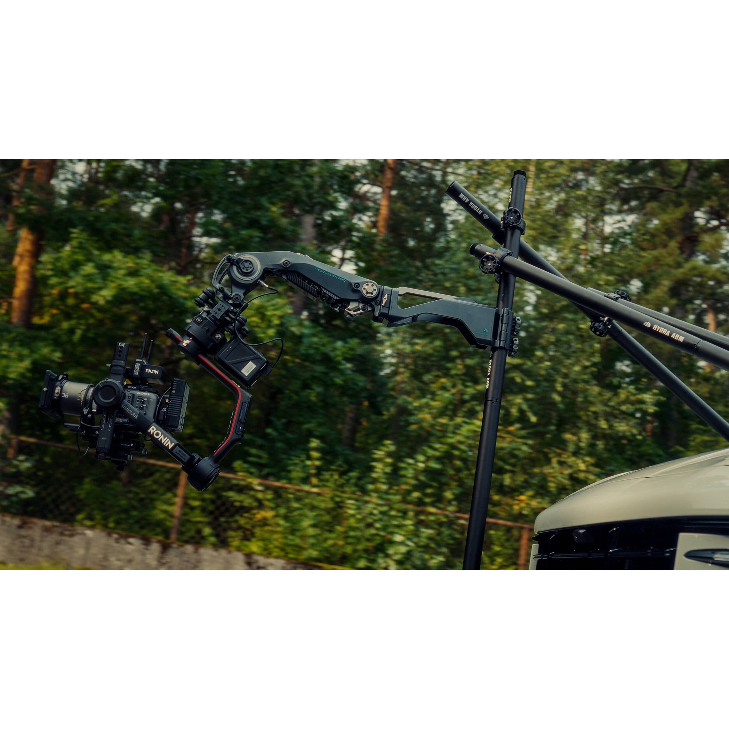 Tilta Hydra Alien Pro with Electronic Suction Cup Kit (V-Mount)