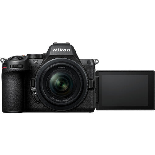Nikon Z5 II sans miroir caméra avec 24 à 50 mm f / 4-6.3 Objectif