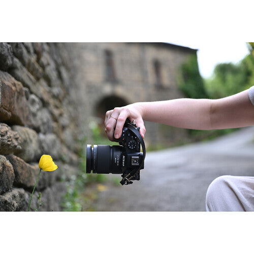 Nikon NIKKOR Z DX MC 35mm f/1.7 Lens | ExcellentPhoto.ca