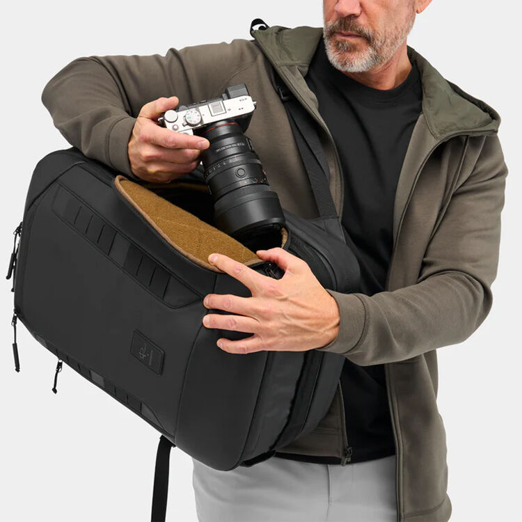 Nomatic McKinnon Camera Backpack V2 (35L, Black)