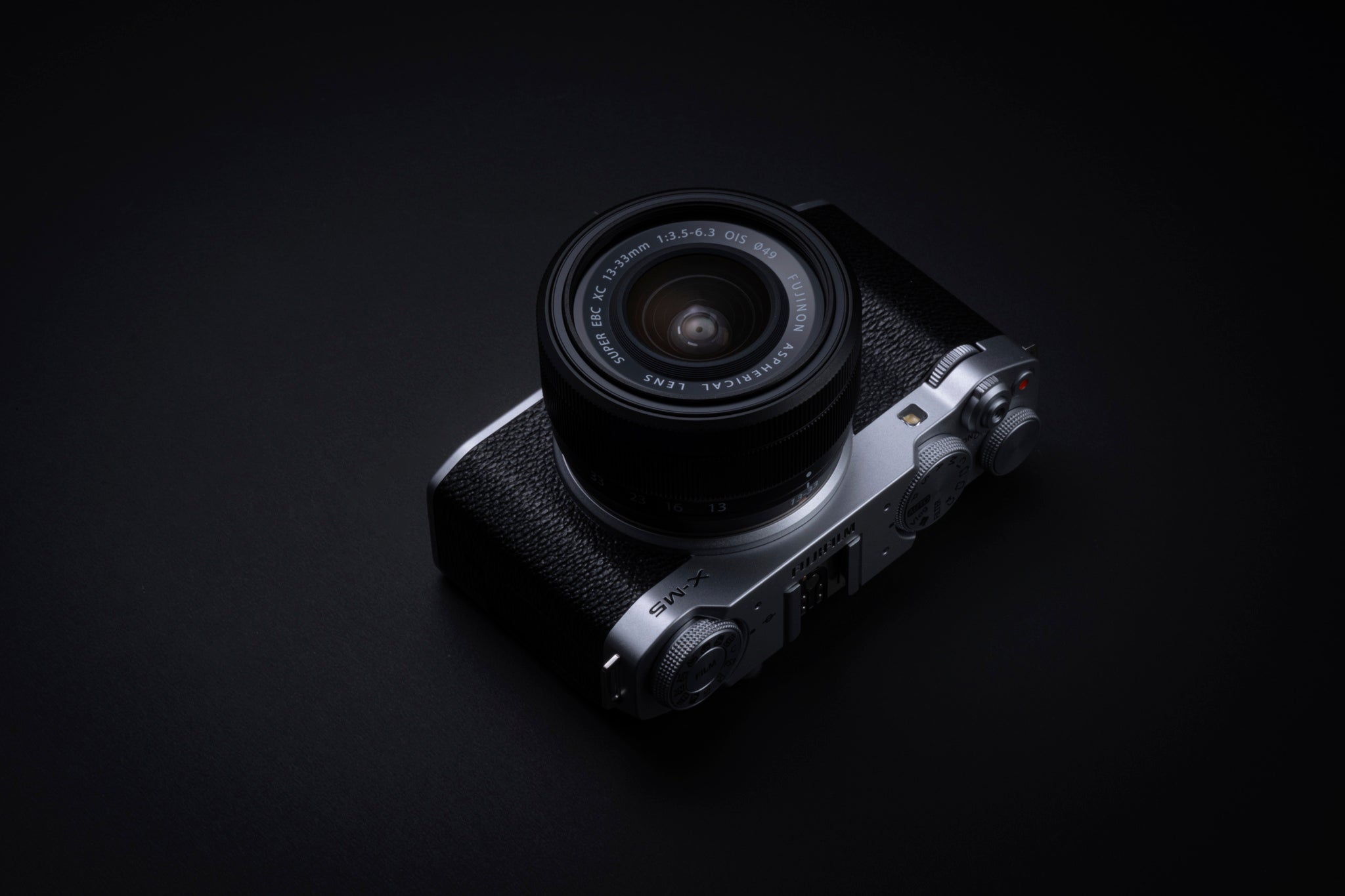 FUJIFILM FUJINON XC13-33mmF3.5-5.6 OIS Lens (fujifilm X)