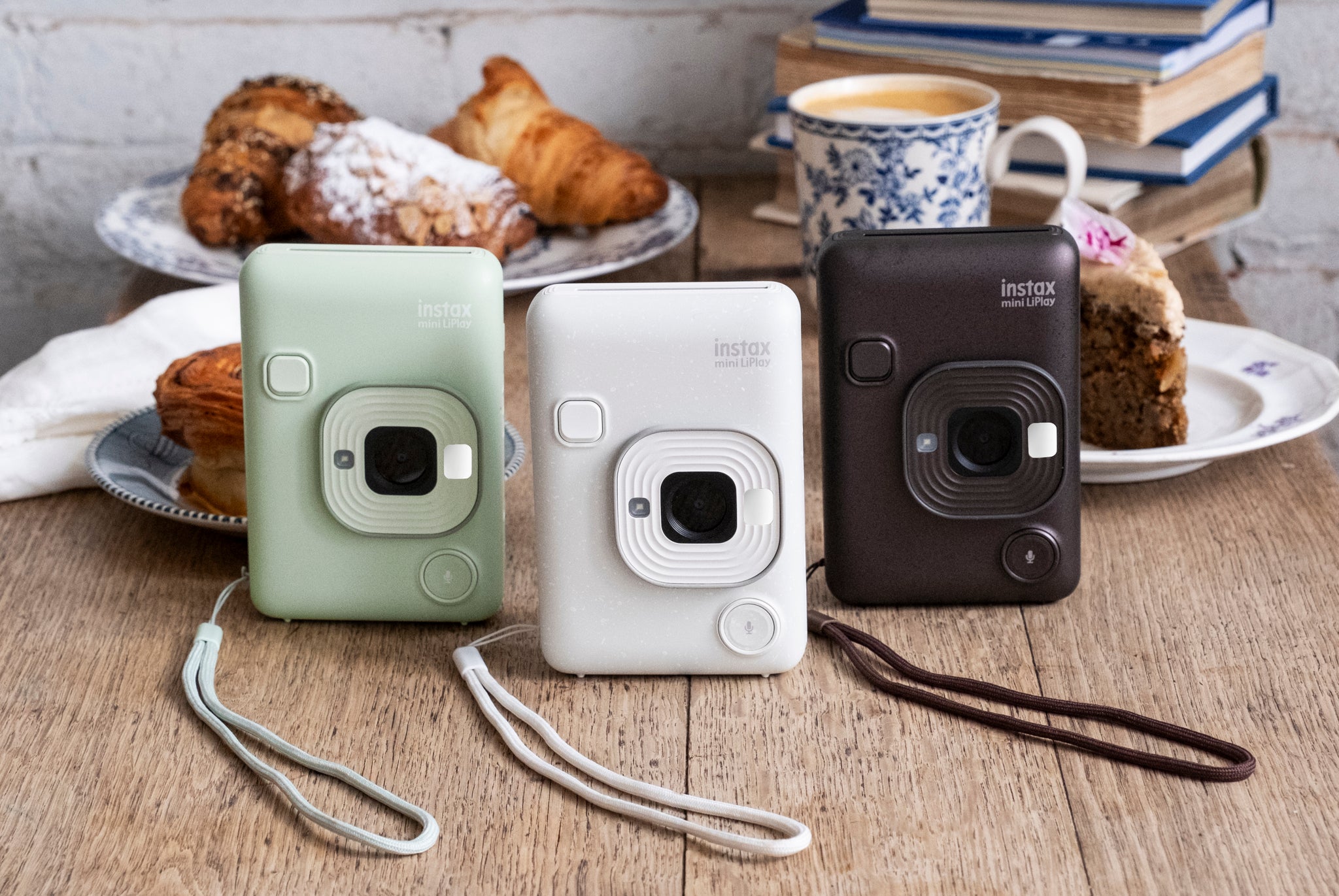 【美品】instax mini LiPlay ホワイト INS LIPLAY C WHITE Amazon.co.jp: チェキ instax mini LiPlay リプレイ ミスティー