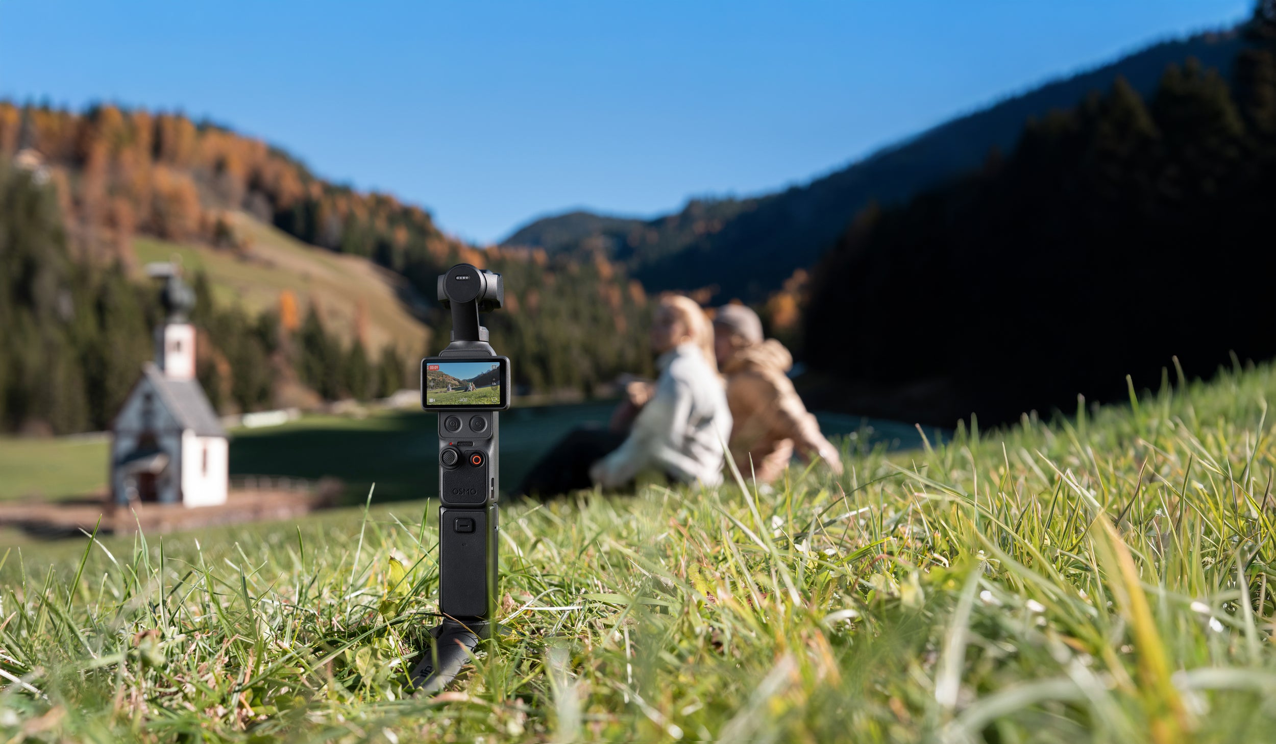 DJI Osmo Pocket 4 Creator Combo
