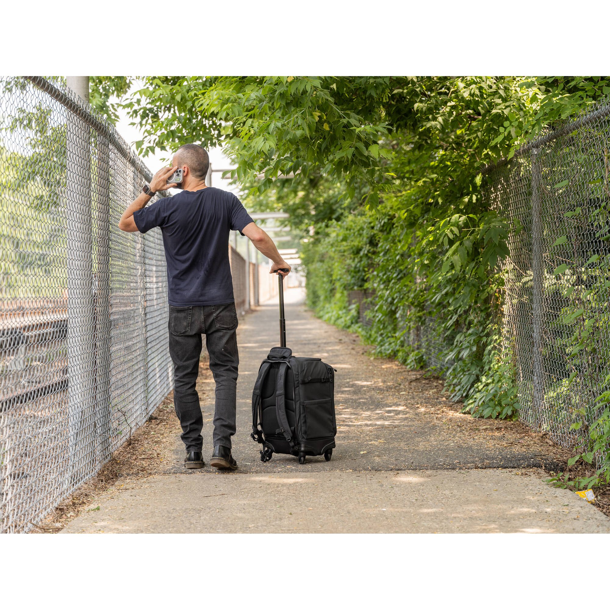 Sac à dos à roulettes Tenba Axis v2 - Noir