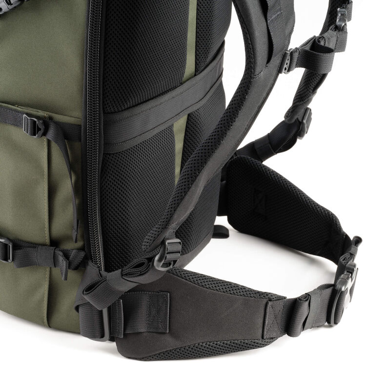 Think Tank Photo DarkLight Sac à dos (Vert Montane, 20 L)