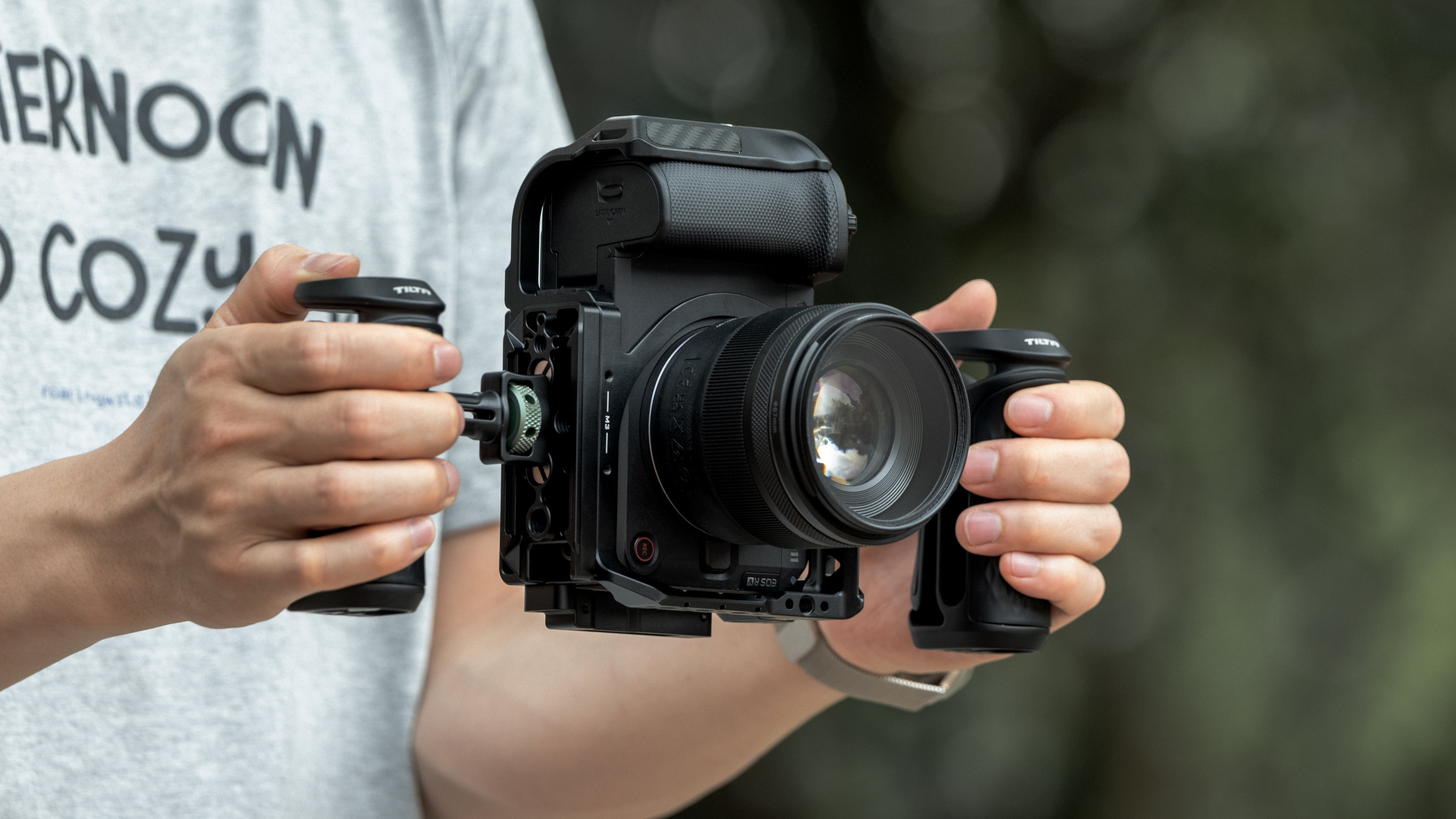 Tilta Half Camera Cage for Canon R6 V - Black