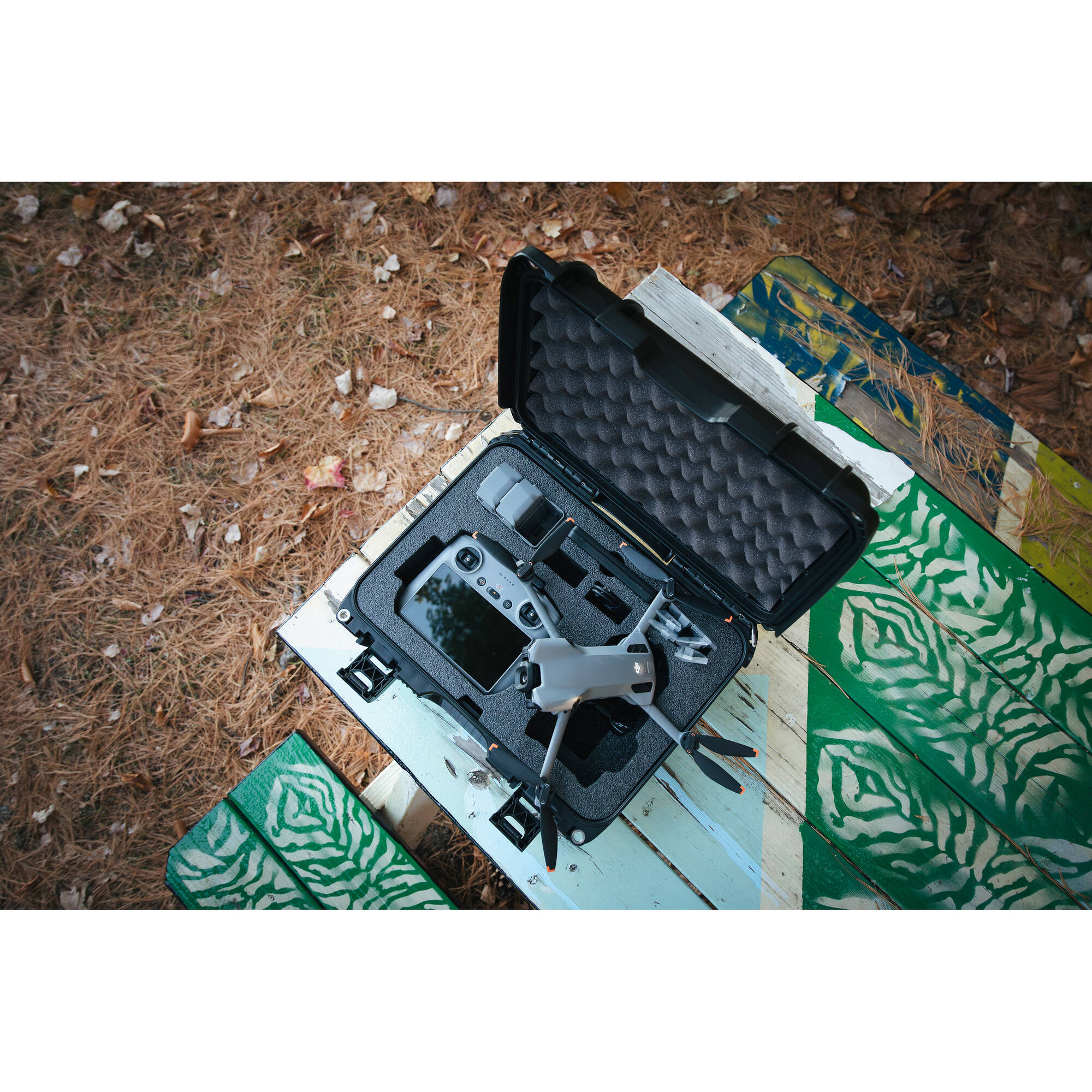 Nanuk 915 Hard Case for DJI Mini 5 Pro Fly More Combo (Graphite)