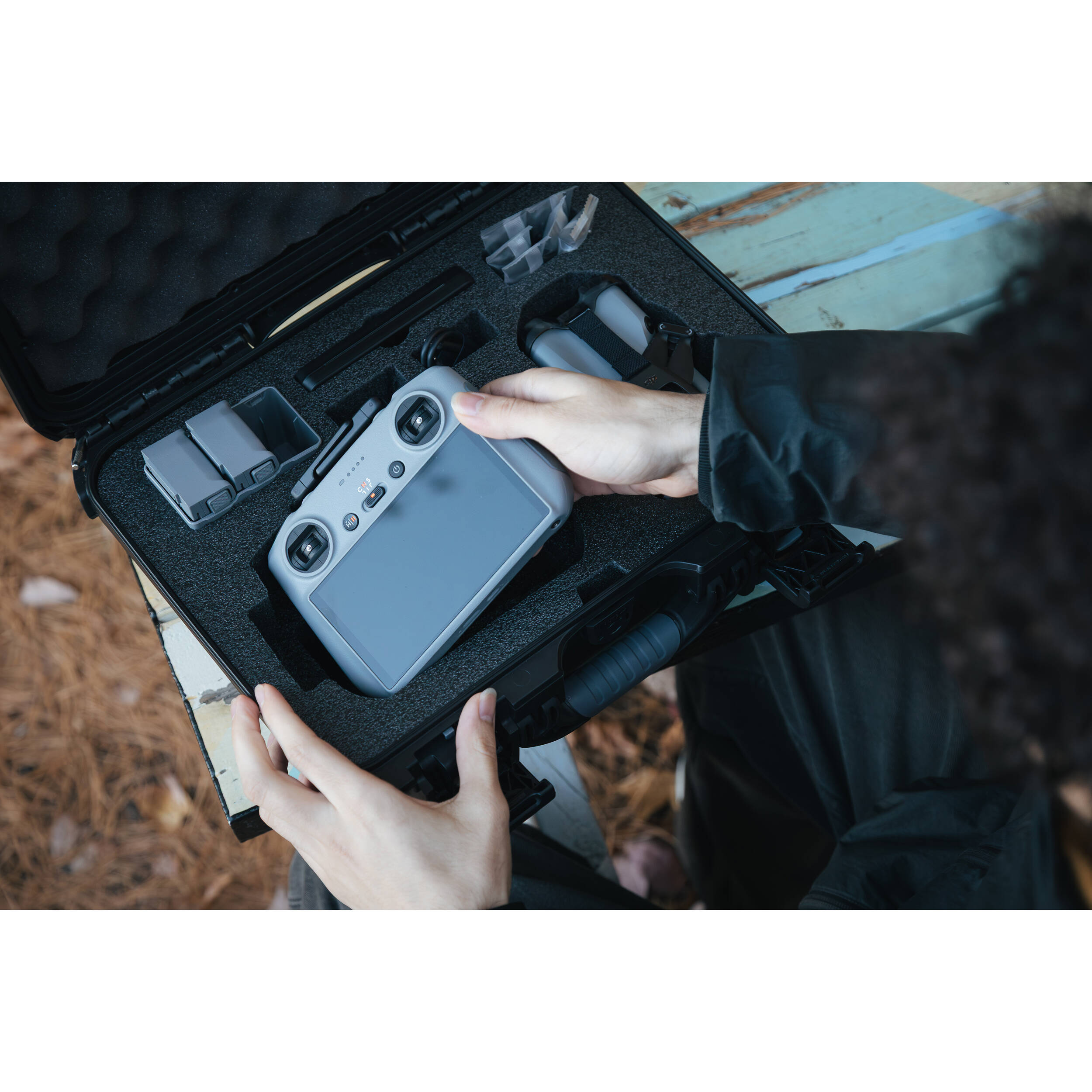 Nanuk 915 Hard Case for DJI Mini 5 Pro Fly More Combo (Olive)