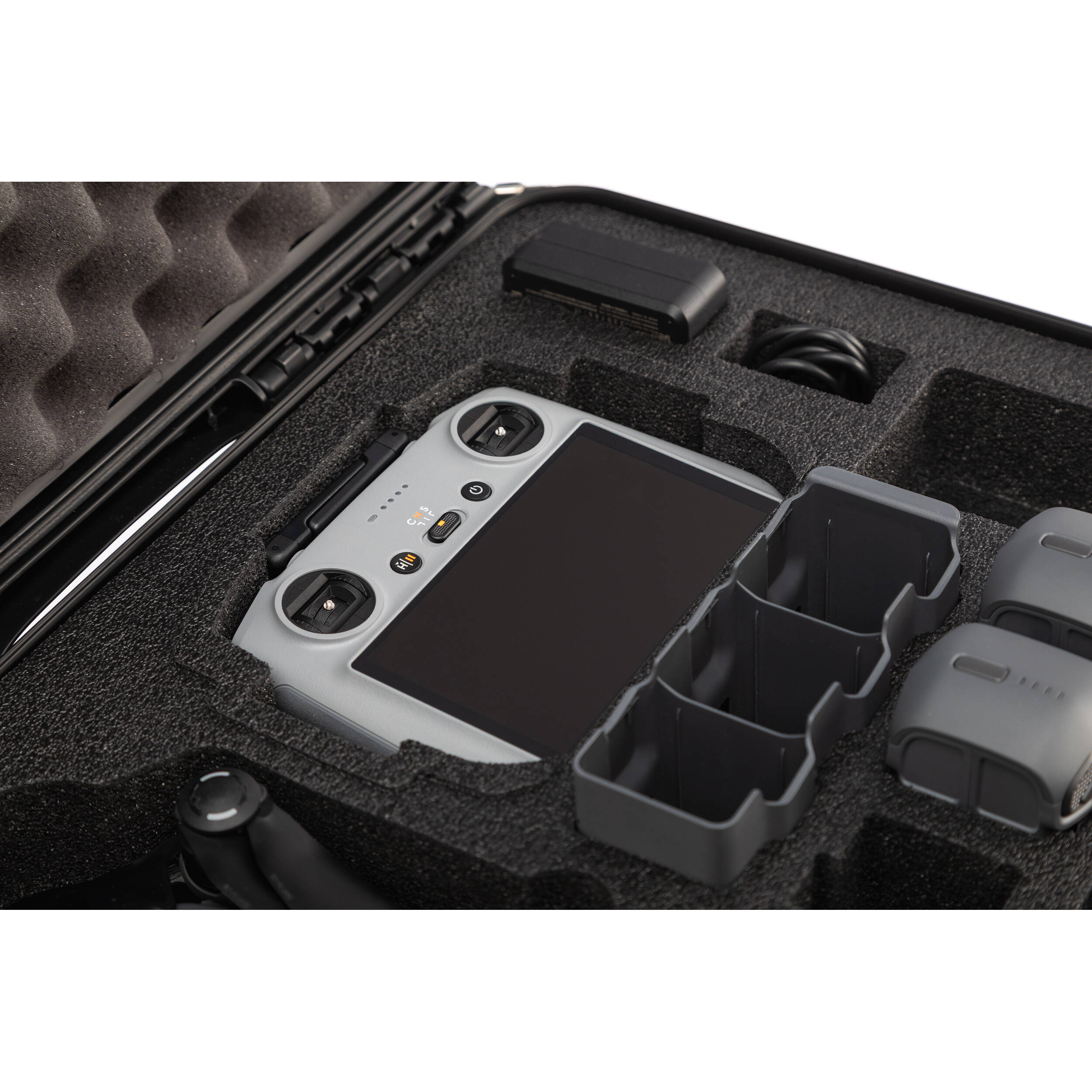Nanuk 925 Hard Case for DJI Mavic 4 Pro Fly More/Creator Combo (21L, Graphite)