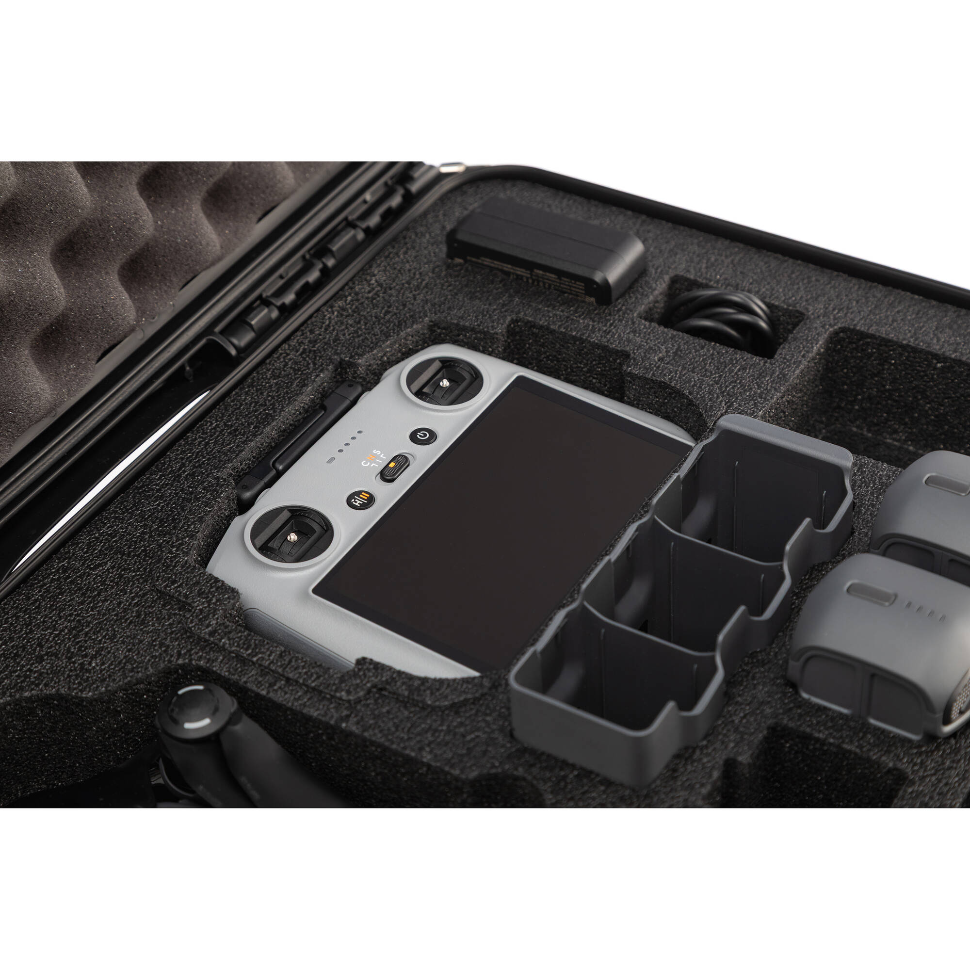 Nanuk 925 Hard Case for DJI Mavic 4 Pro Fly More/Creator Combo (21L, Olive)