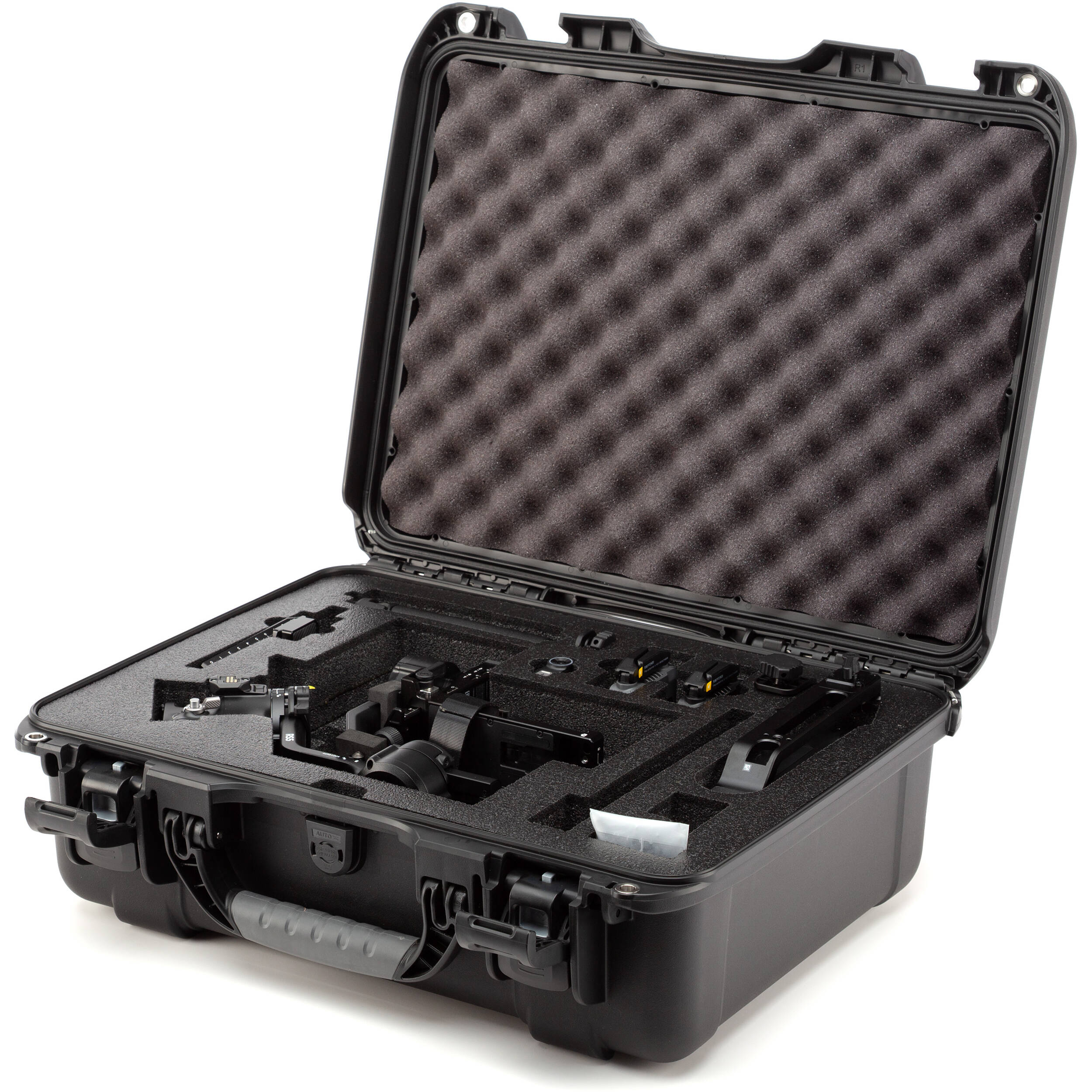 Étui rigide étanche Nanuk 930 avec insert en mousse pour RS 5/RS 5 Combo (Noir)