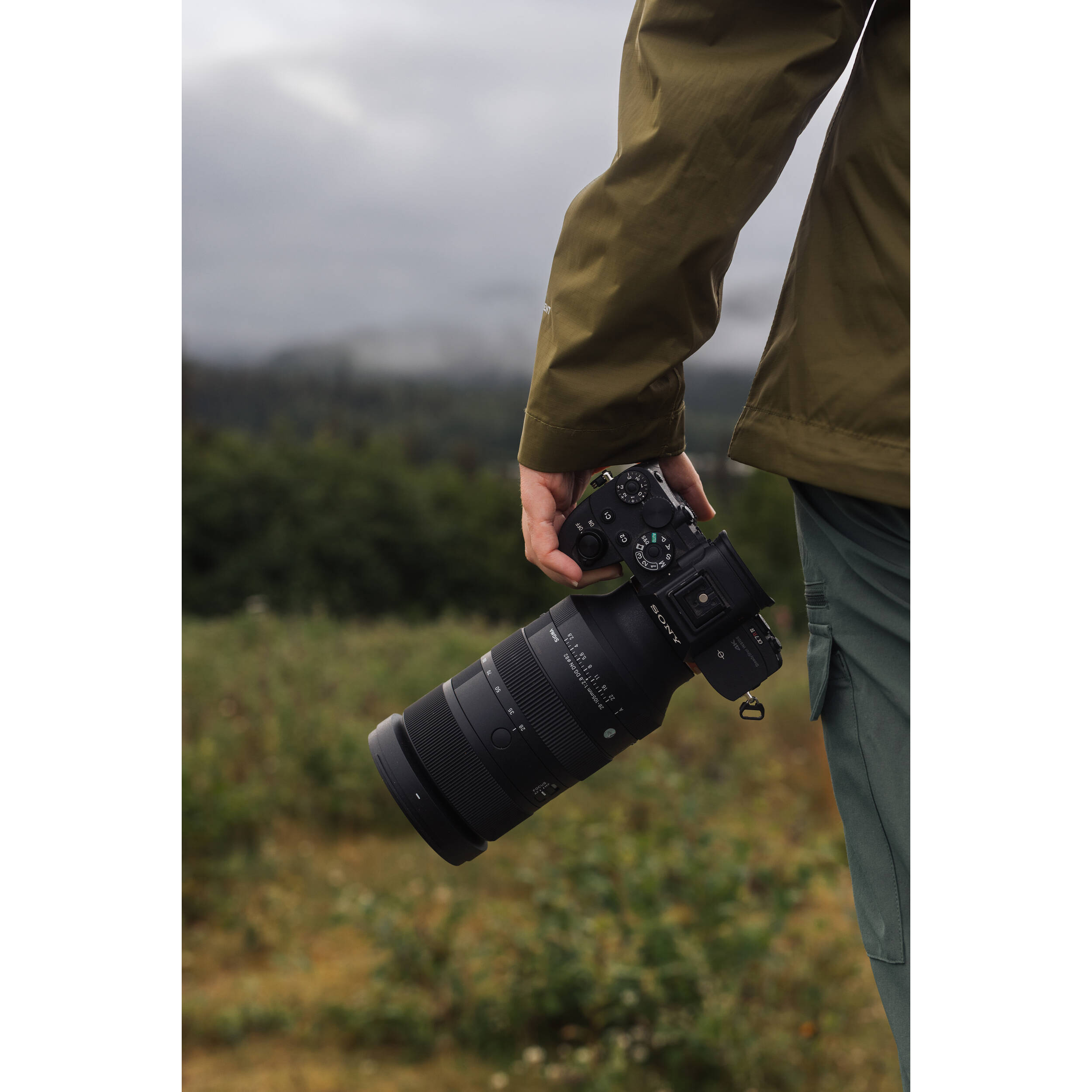 Sigma 28-105mm f/2.8 DG DN Art Lens (Sony E) | ExcellentPhoto.ca