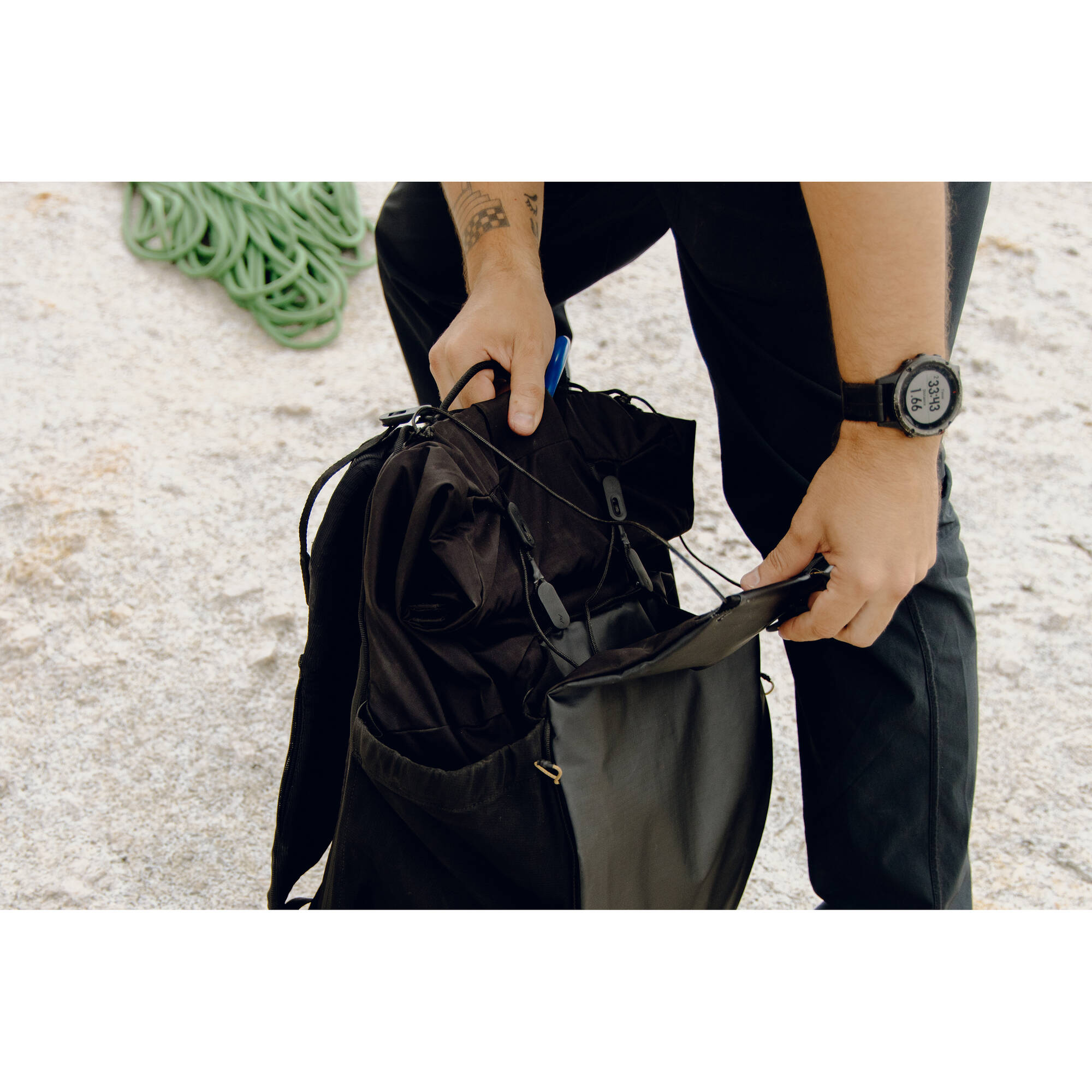 Peak Design Outdoor Backpack 45L - Black