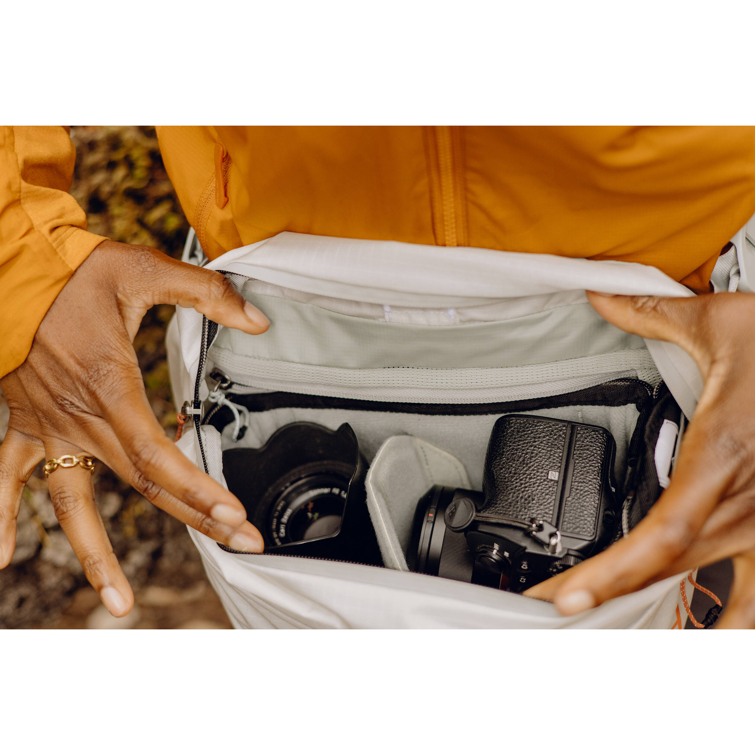 Peak Design Outdoor Sling 7L - Cloud BAS-7-CD-1 818373026868 Peak Design Outdoor Sling 7L - Cloud BAS-7-CD-1 818373026868