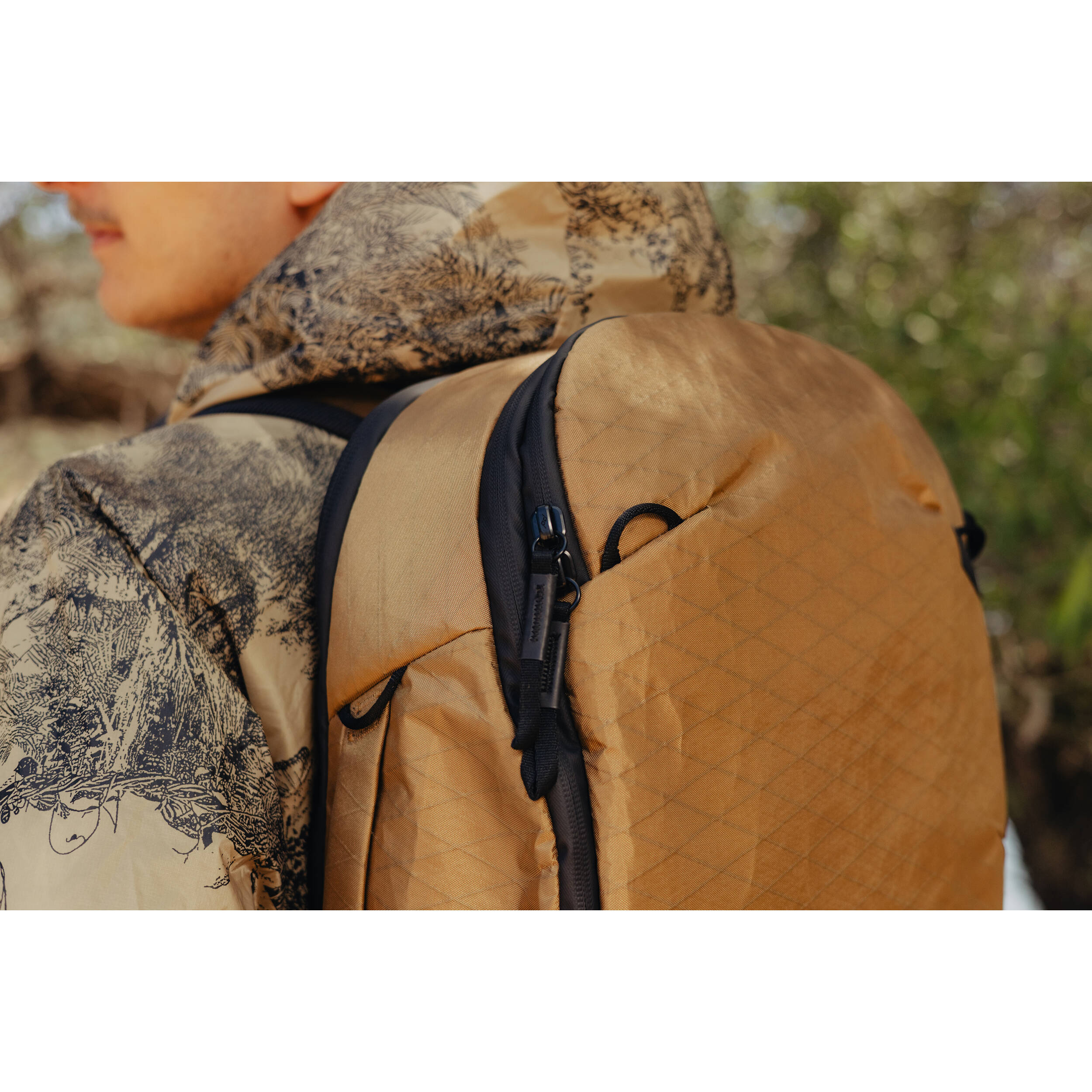 Peak Design 30L travel backpack - Coyote