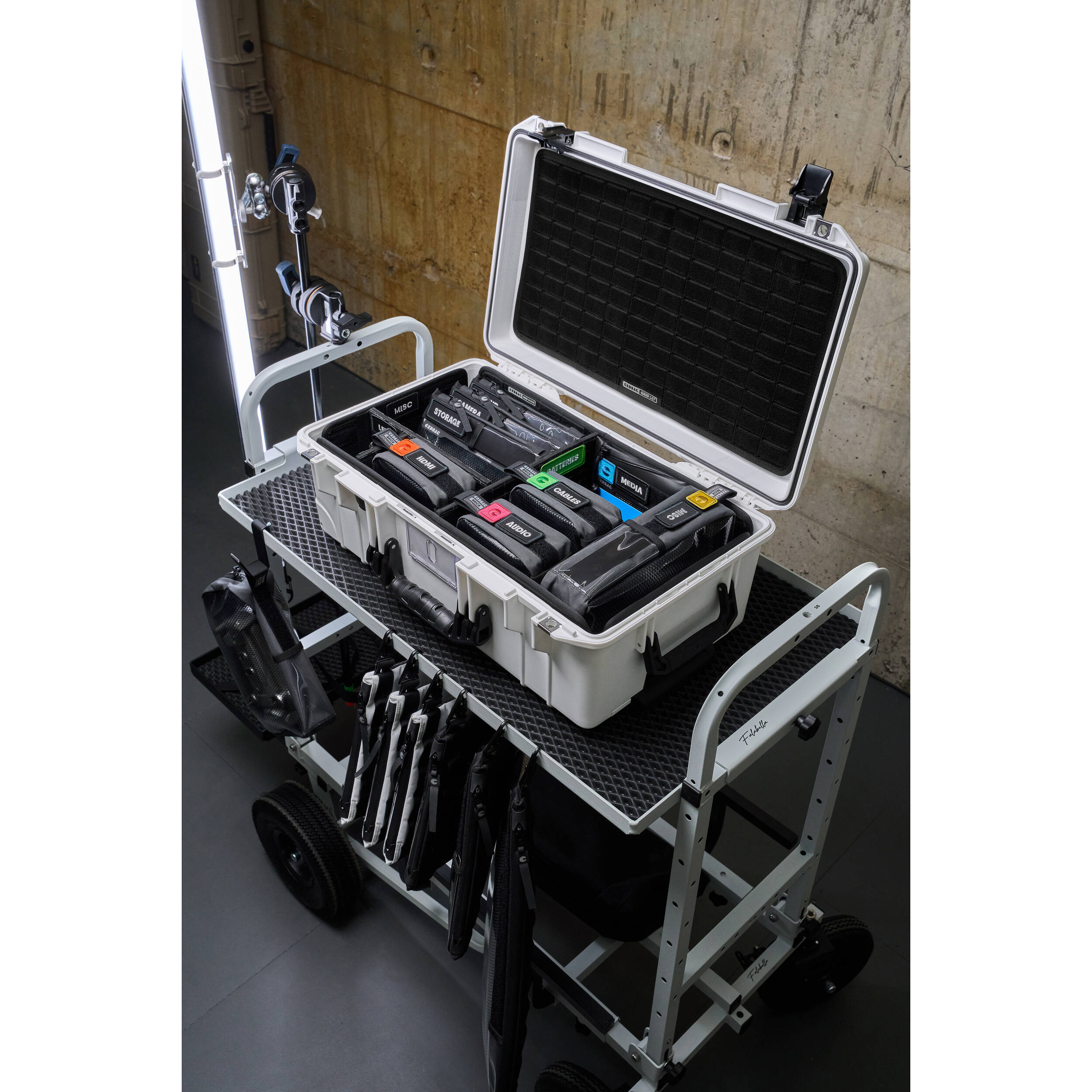 CRDBAG GRID-DIVIDE Kit universel de bagage à main