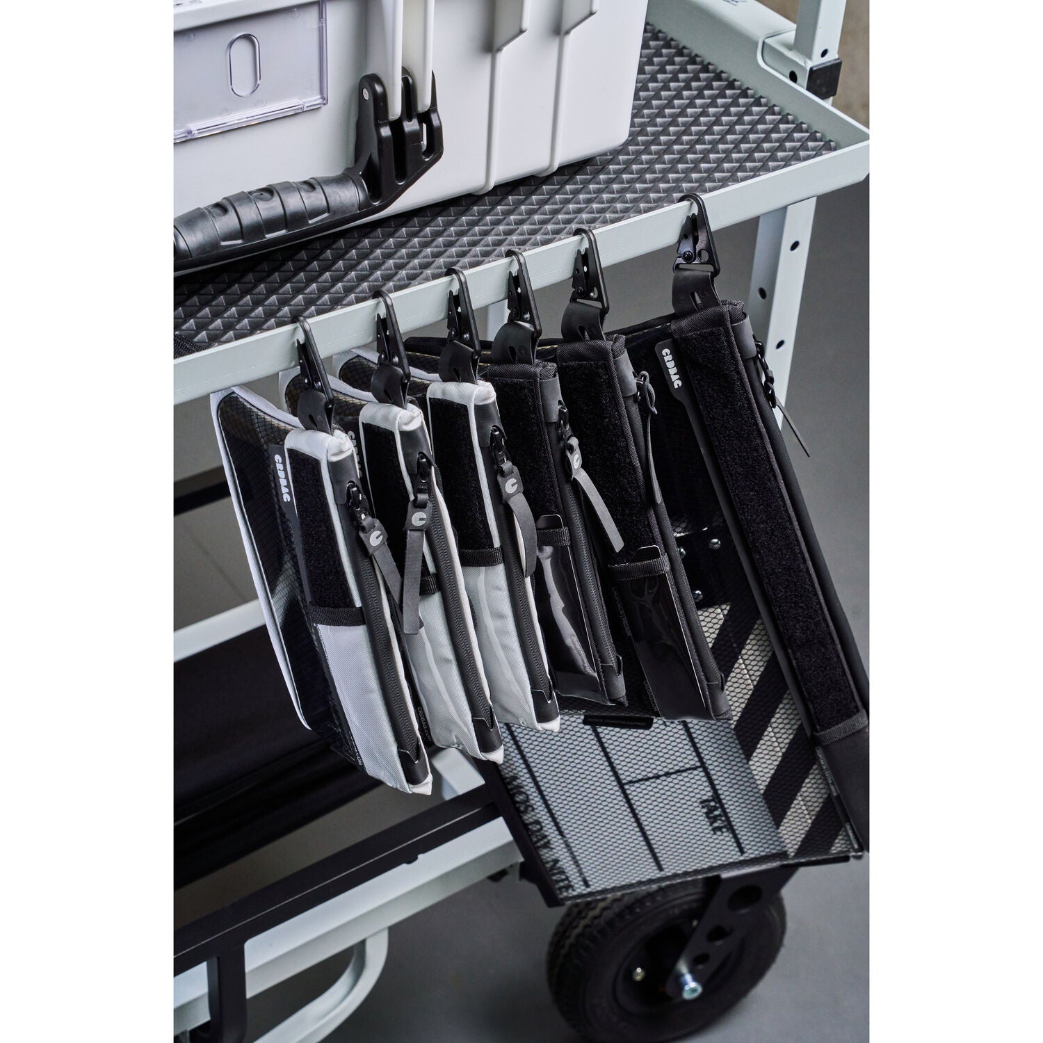 CRDBAG GRID-DIVIDE Kit universel de bagage à main