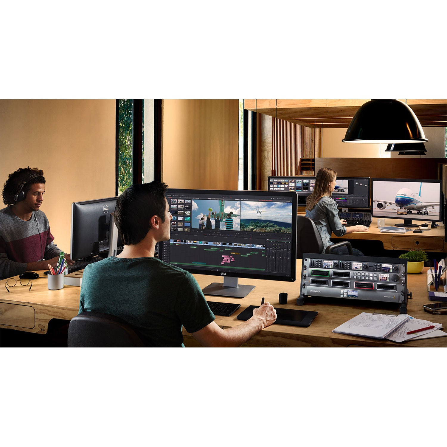 Blackmagic Design DaVinci Resolve Mini Panneau avec licence Studio Resolve