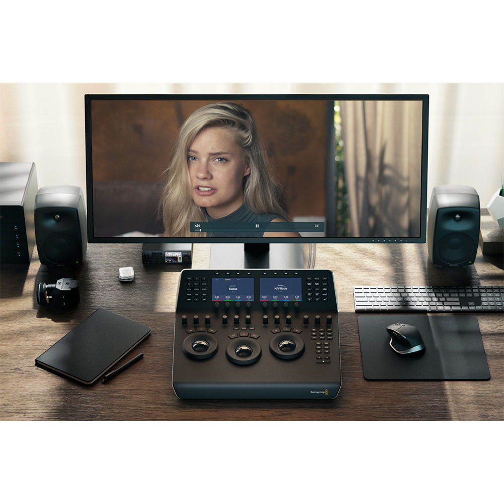 Blackmagic Design DaVinci Resolve Mini Panneau avec licence Studio Resolve