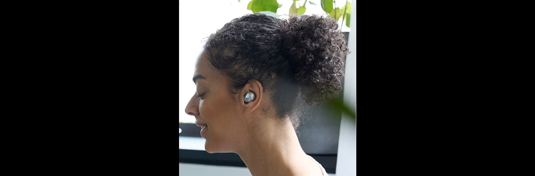 Technics True Wireless Noise Cancelling Earphones with Multipoint Bluetooth - Silver