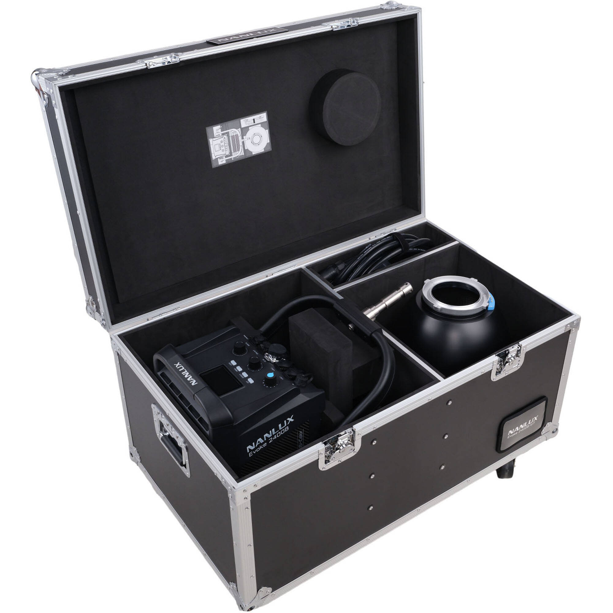 Nanlux Evoke 2400B Bi-color Spot Light with Reflector 45° in Flight case