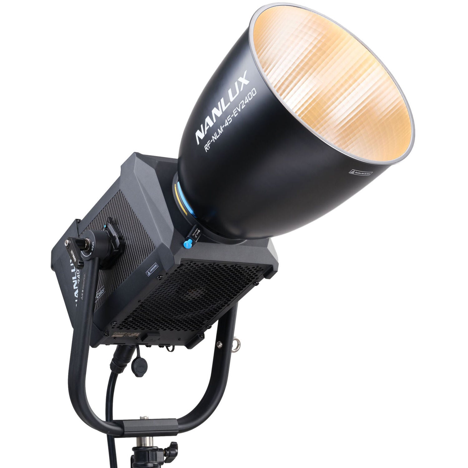 Nanlux Evoke 2400B Bi-color Spot Light with Reflector 45° in Flight case