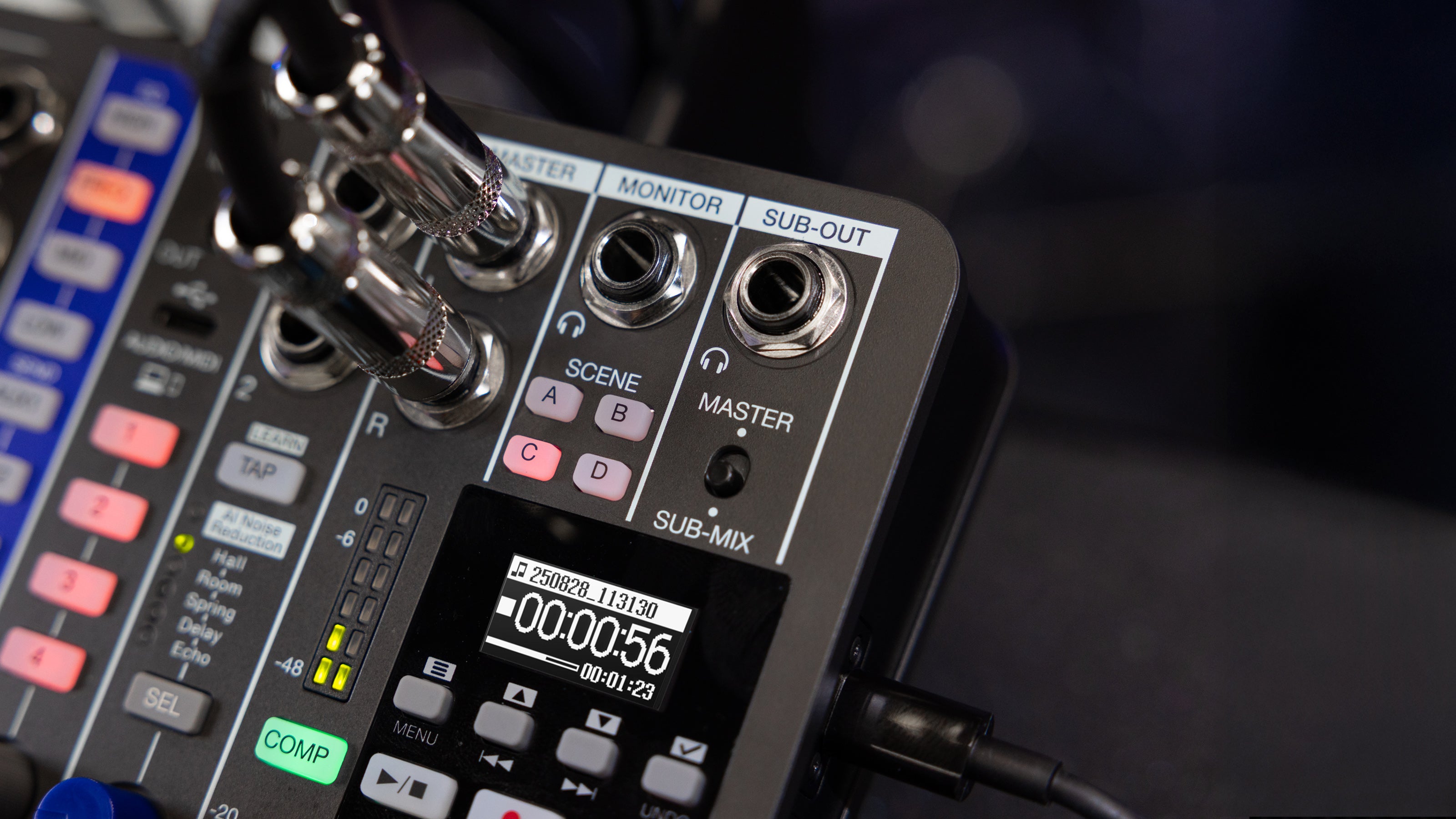 Zoom LiveTrak L6max Digital Mixer/Recorder - Open Box