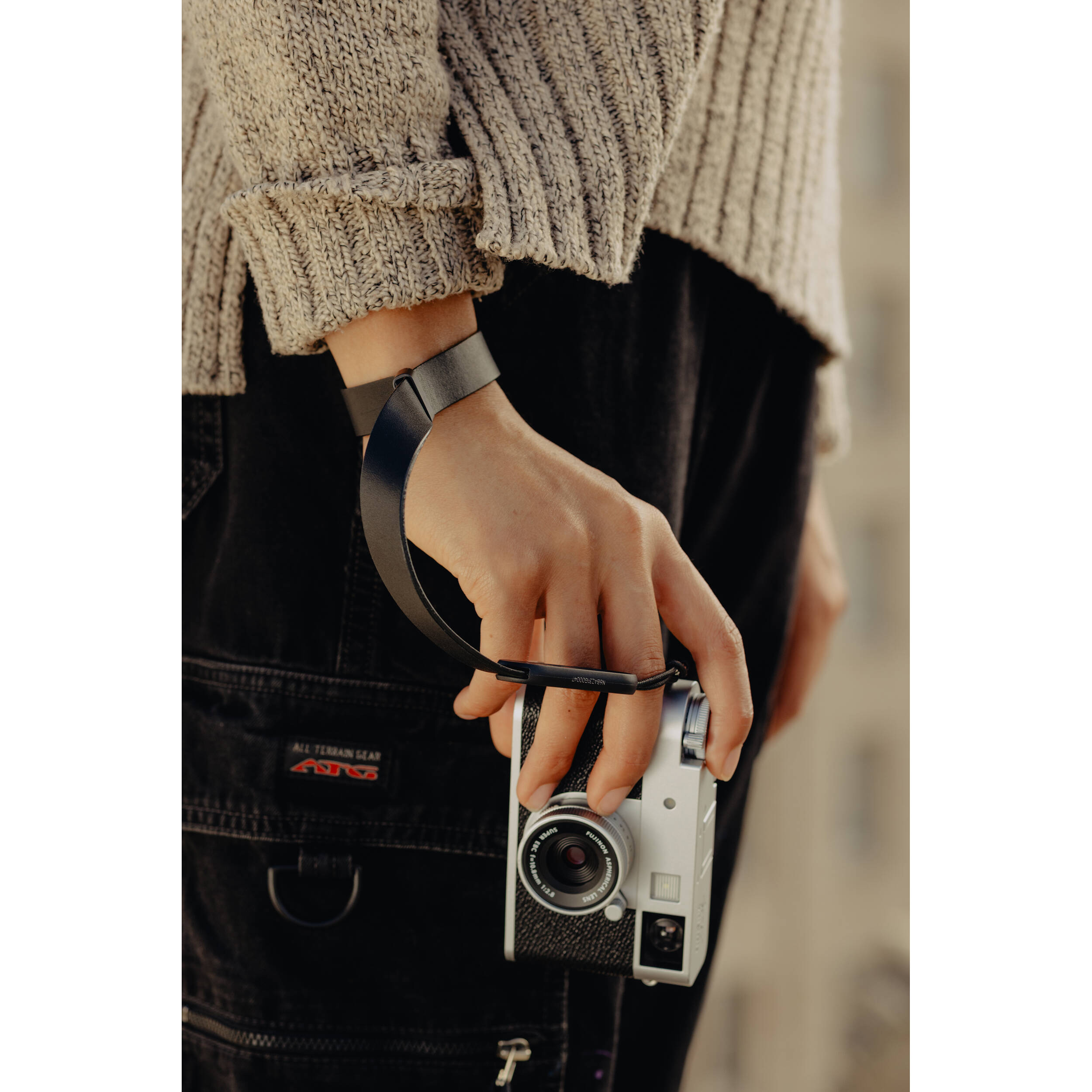 Peak Design Cuff Leather Camera Wrist Strap (Black)