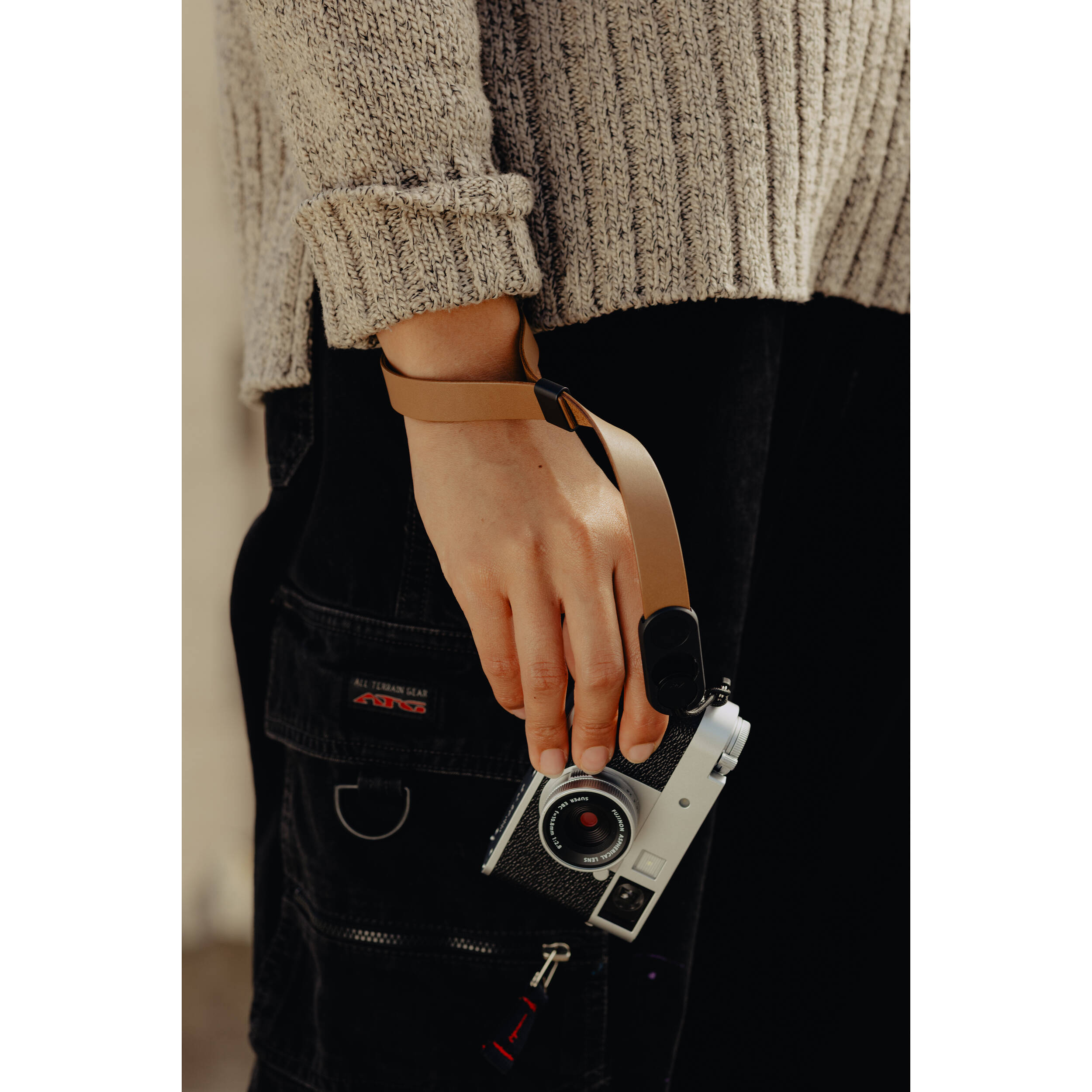 Peak Design Cuff Leather Camera Wrist Strap (Tan)