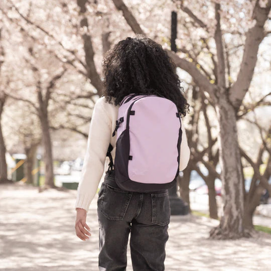 Wandrd NIMBUS 18L Backpack - Uyuni Purple