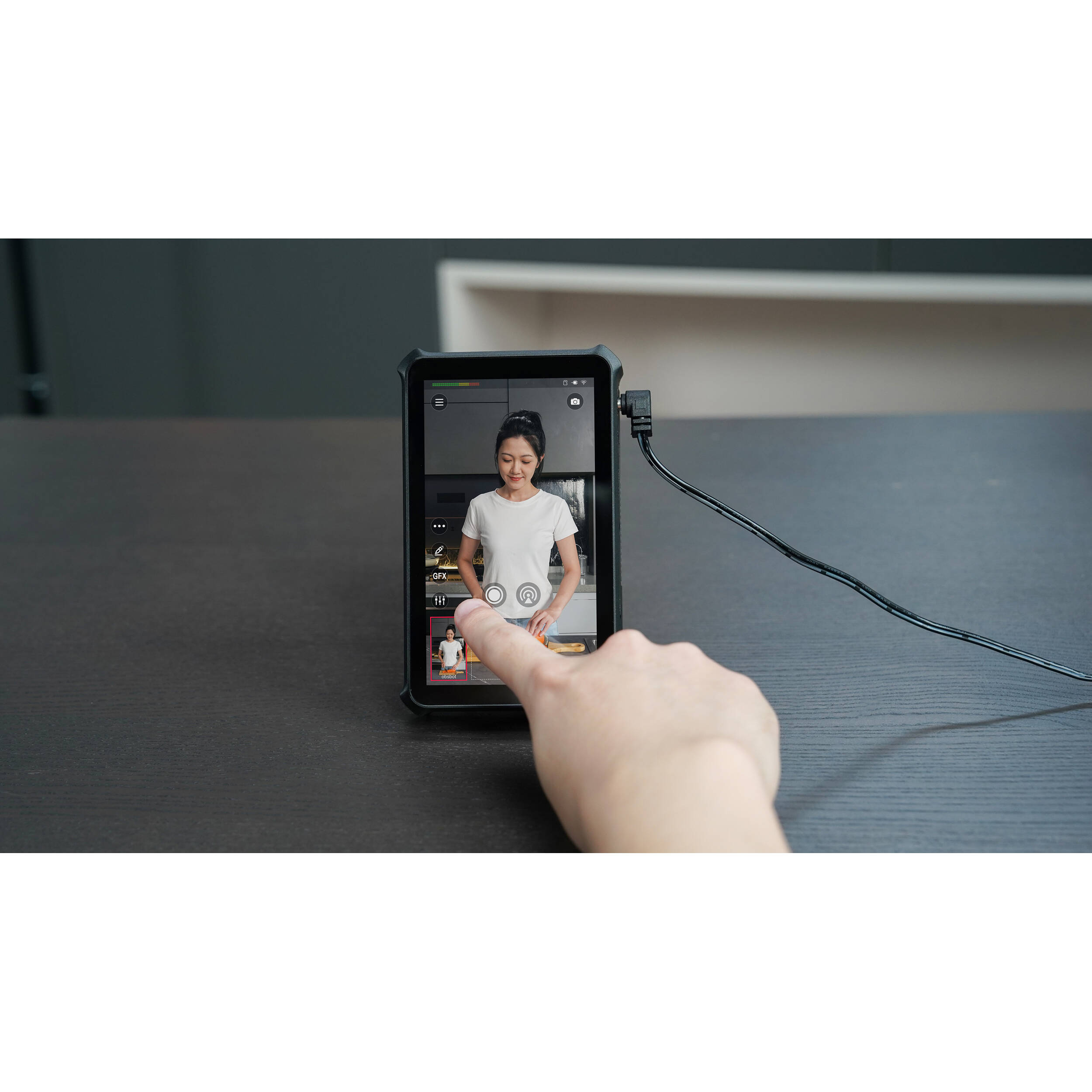 OBSBOT Talent 5.4" Touchscreen HDMI/USB Streaming Recording Monitor