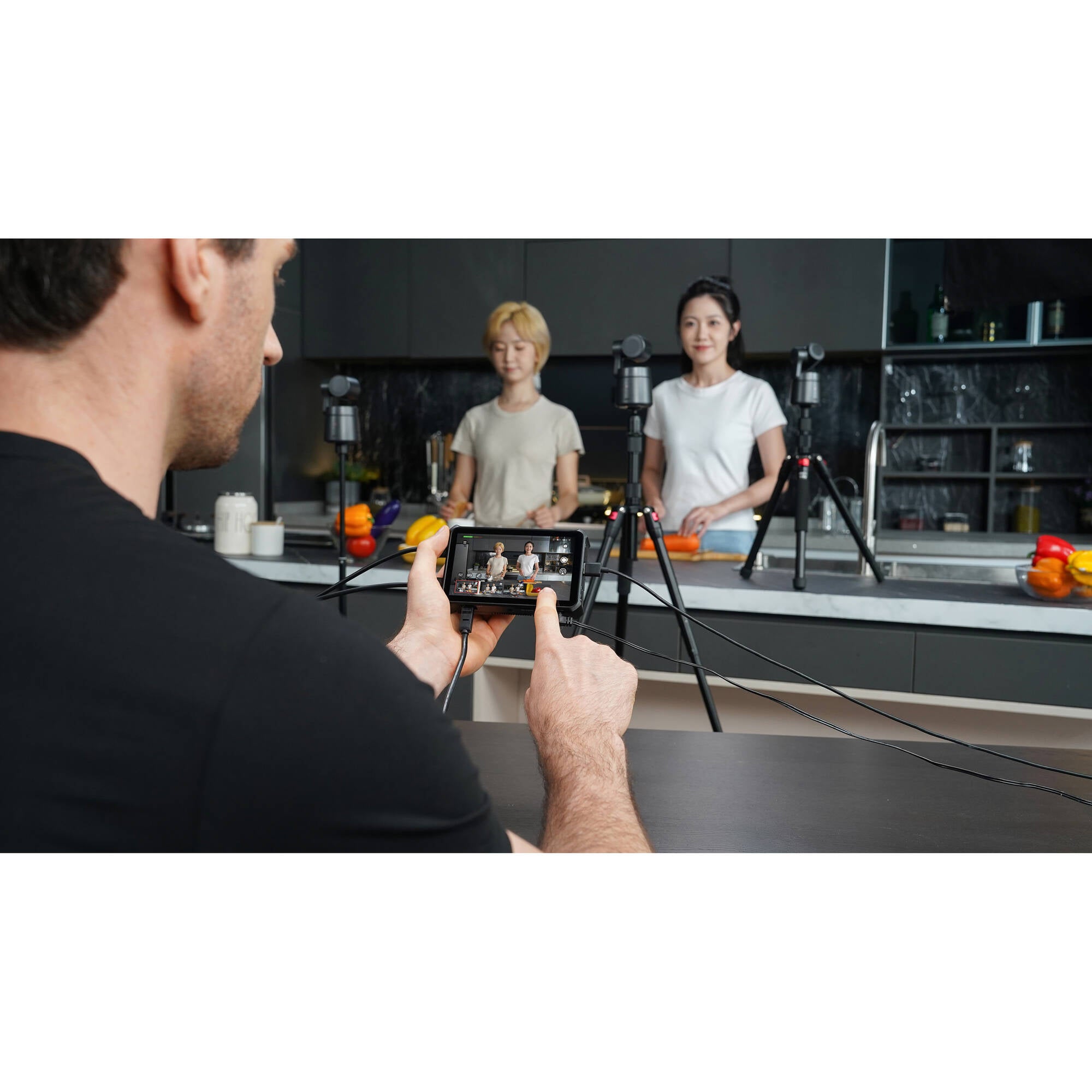 OBSBOT Talent 5.4" Touchscreen HDMI/USB Streaming Recording Monitor