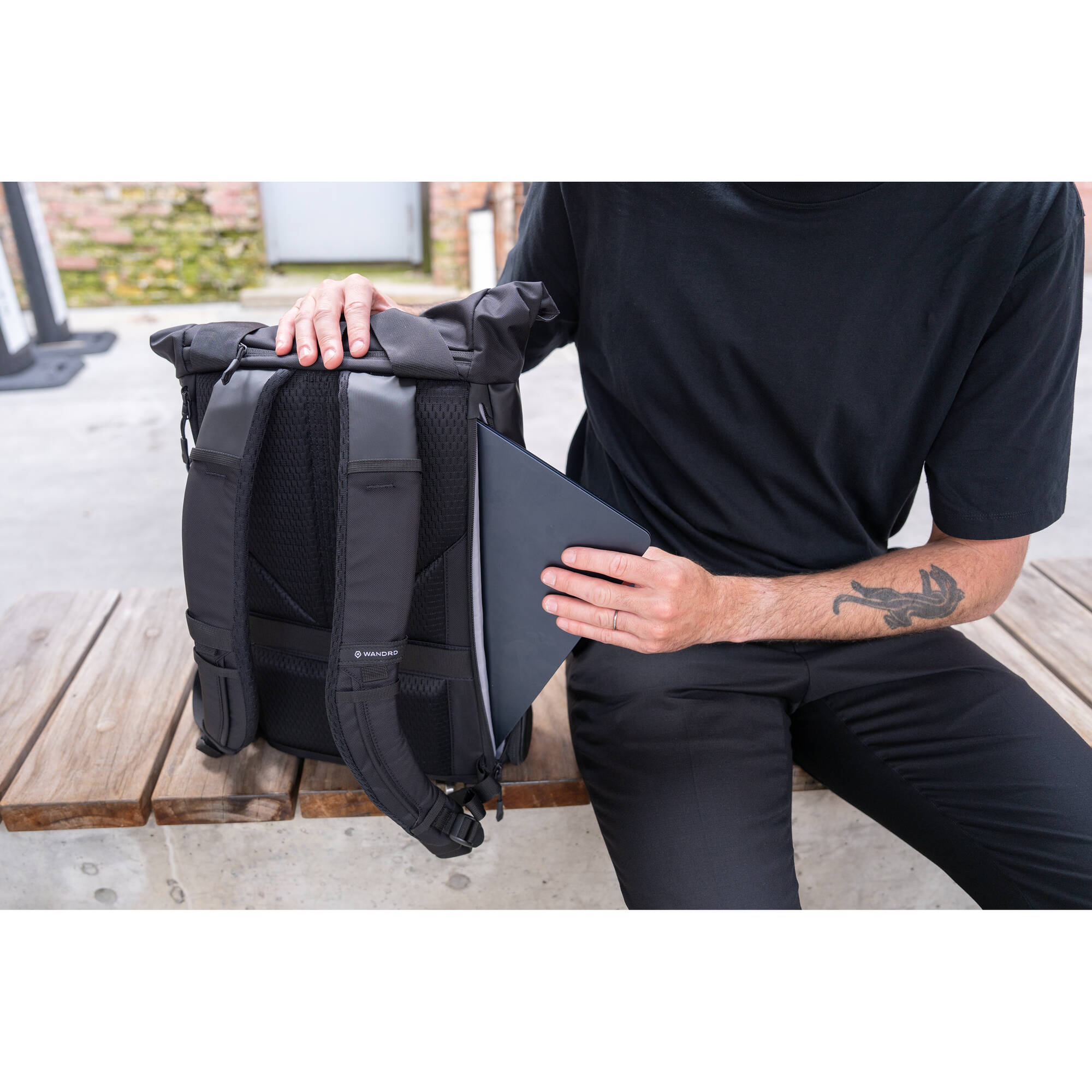 Wandrd PRVKE Daily 15L - Black