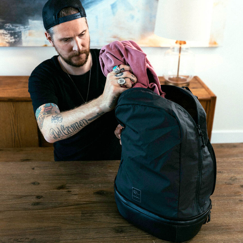 Nomatic McKinnon Cube Pack 21L - Black