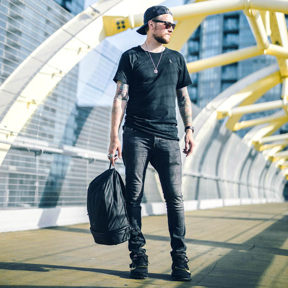 Nomatic McKinnon Cube Pack 21L - Black
