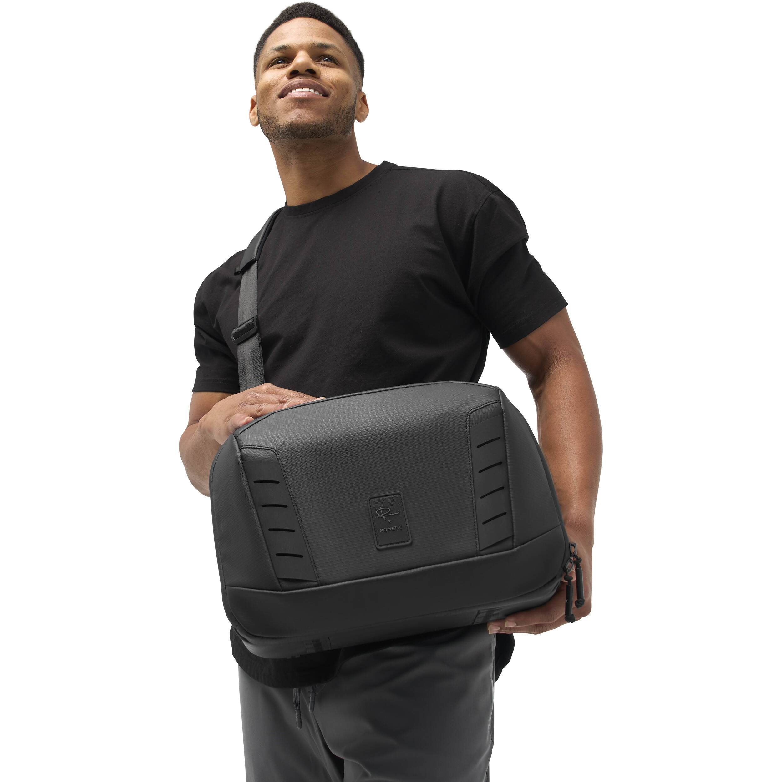 Nomatic McKinnon Camera Messenger 13L - Black