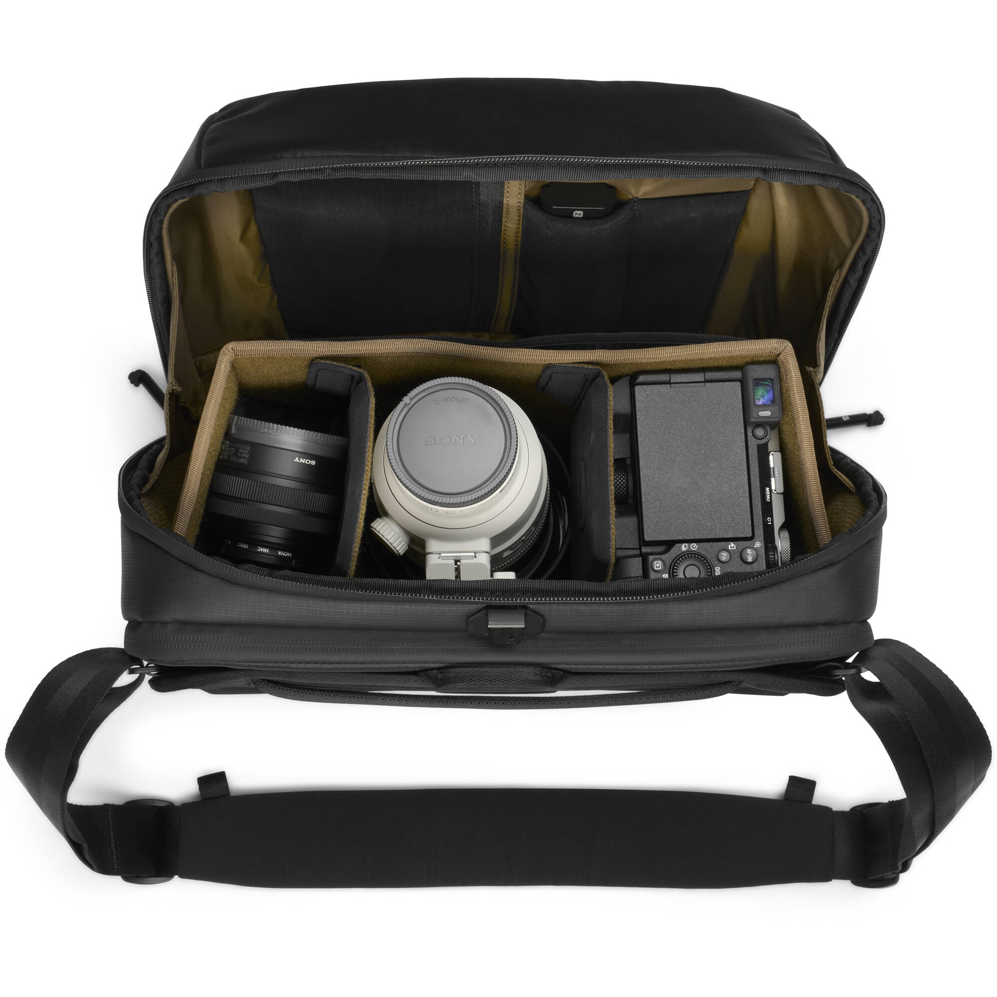 Nomatic McKinnon Camera Messenger 13L - Black