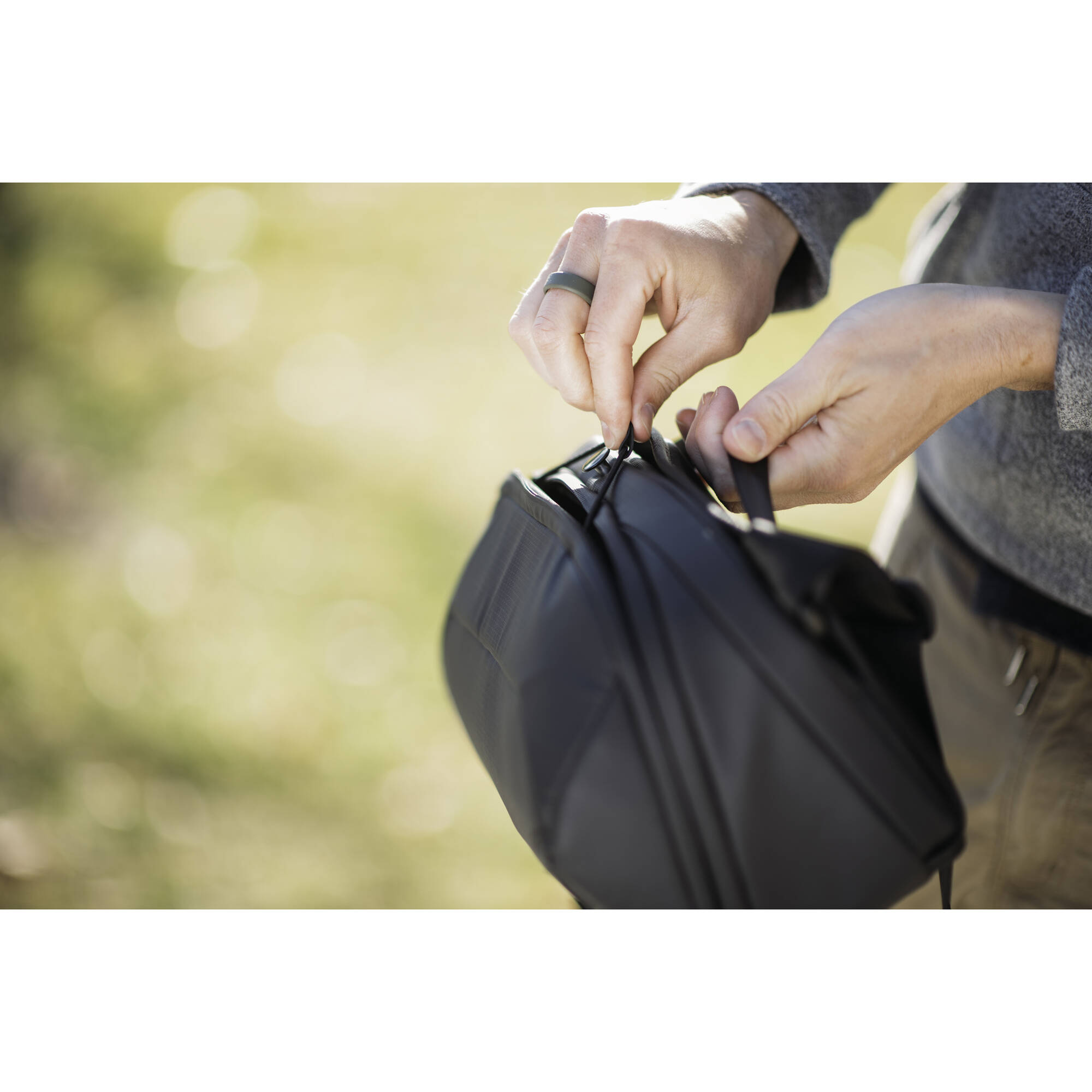 Nomatique McKinnon caméra Écharpe 8L - Noir