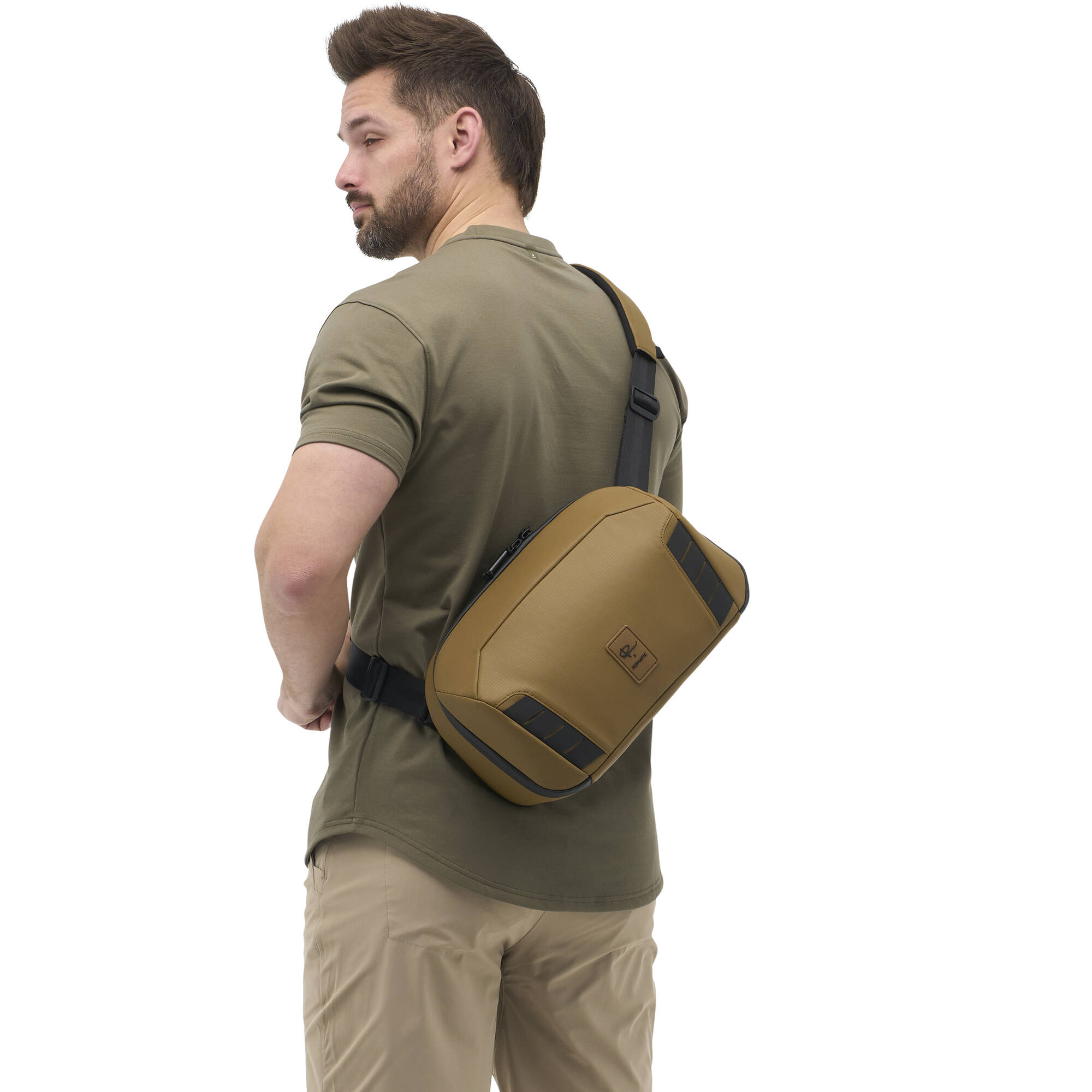 Nomatic McKinnon Camera Sling 8L - Coyote