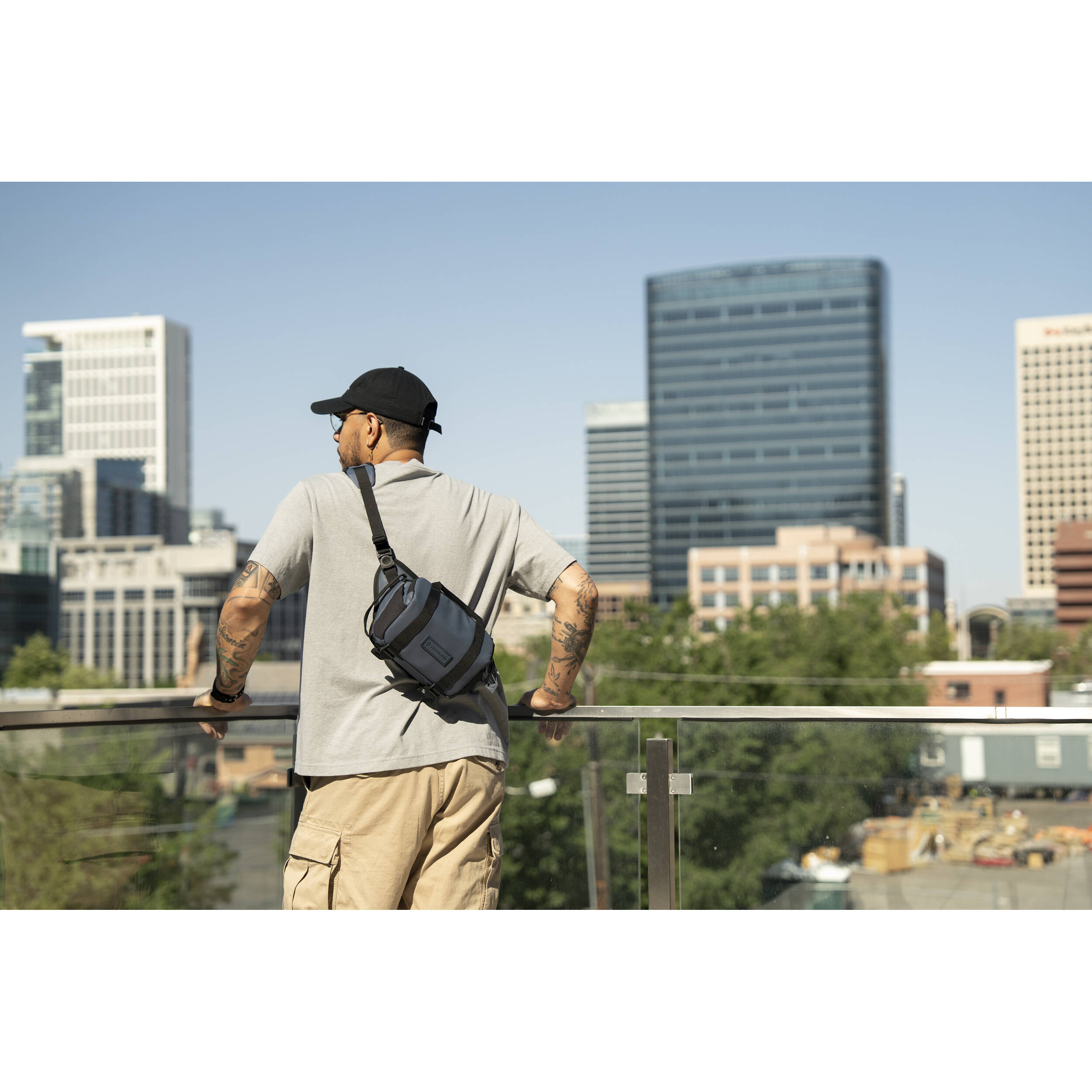 WANDRD ROGUE V2 Sling Bag (Aegean Blue, 4L)