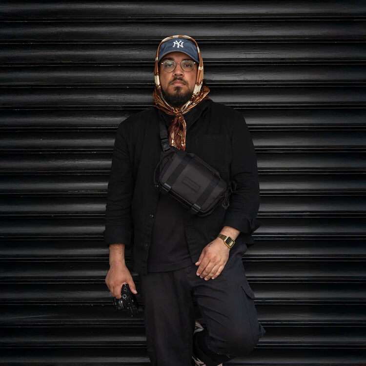WANDRD ROGUE V2 Sling Bag (Black, 4L)