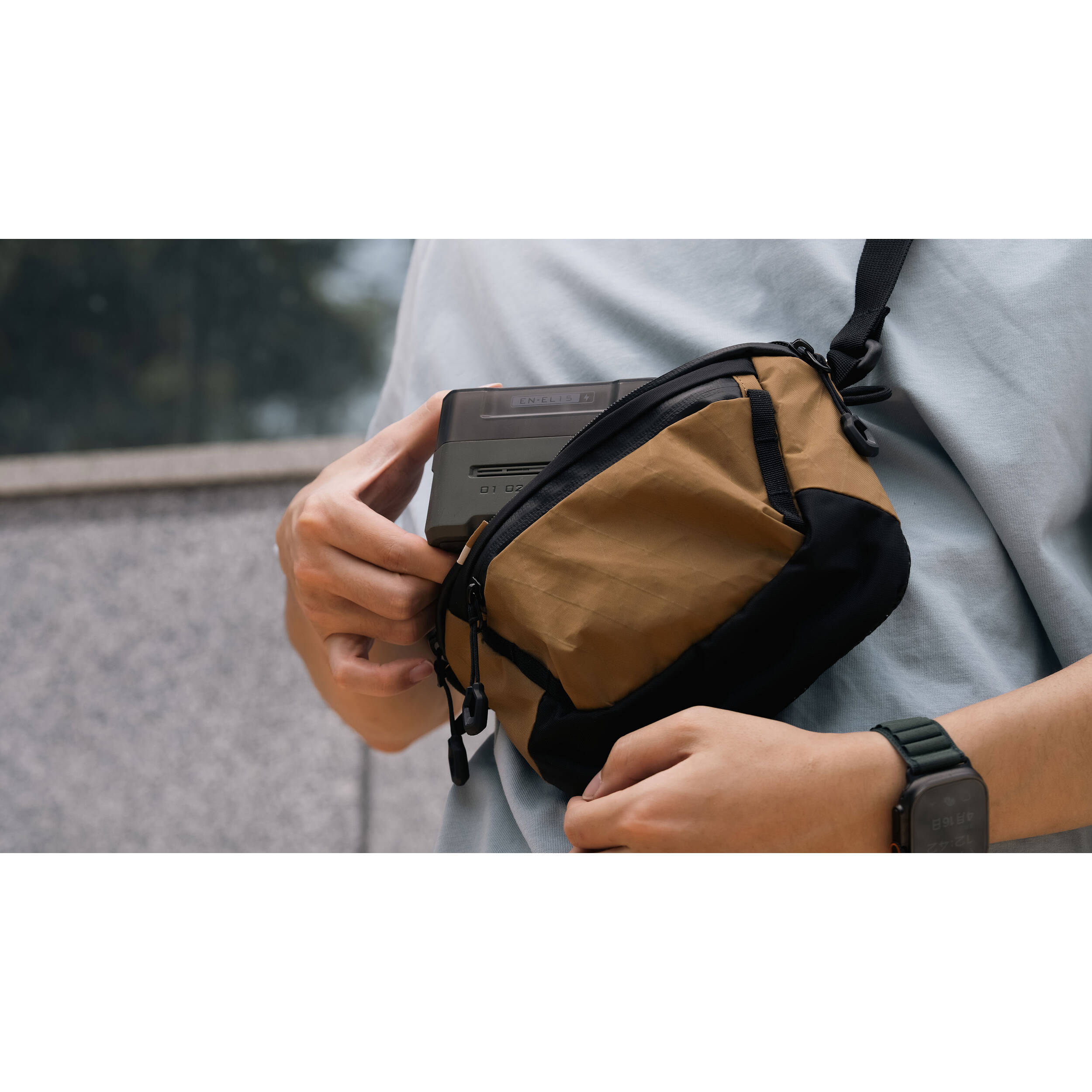 Tilta Portable Charging Station for EN-EL15C Batteries