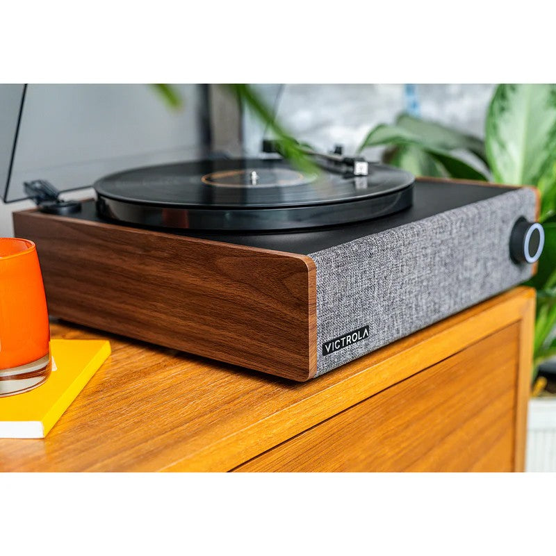 Victrola Eastwood Bluetooth LP Tourne-disque stéréo (noyer)