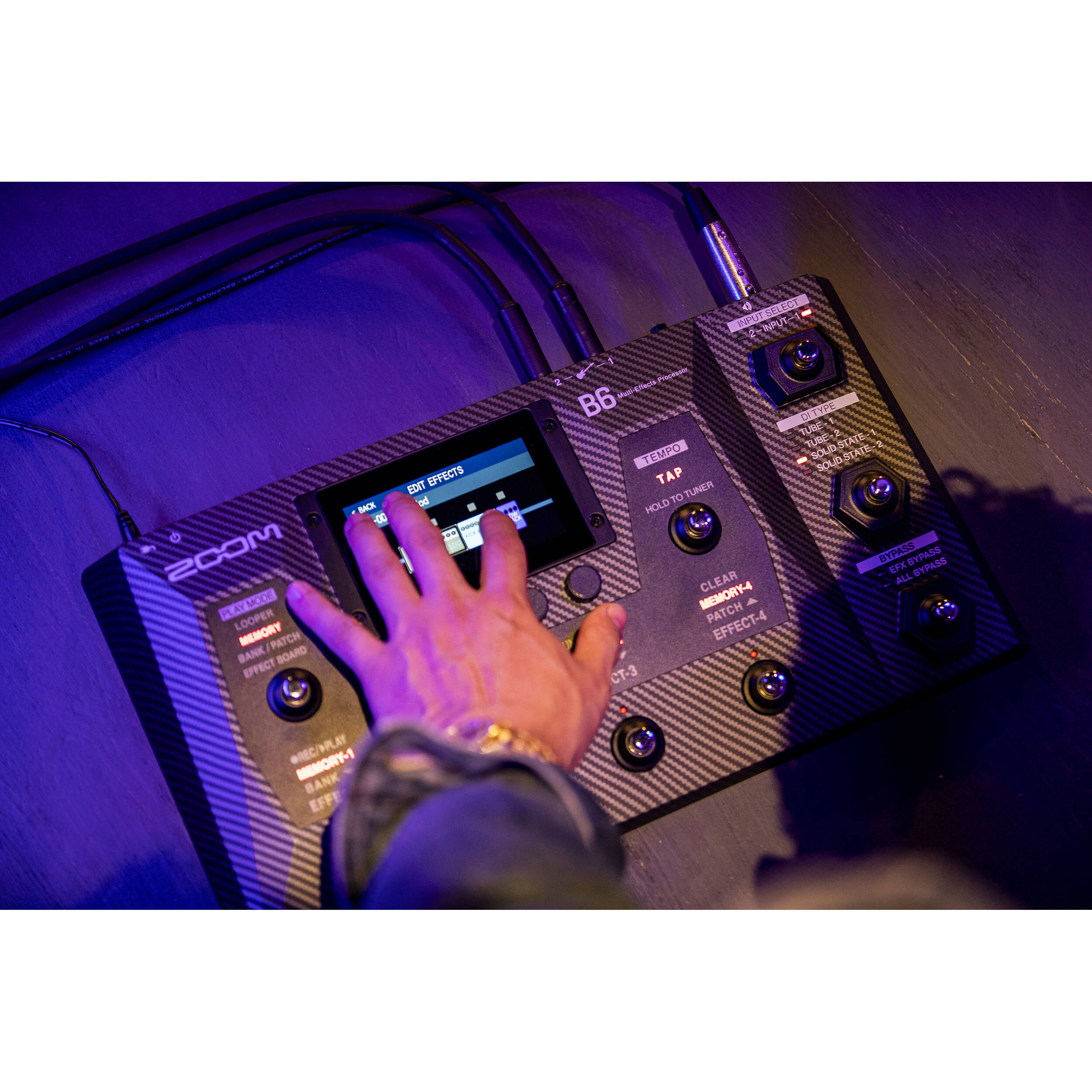 Zoom B6 Multi-Effects Processor for Electric Bass