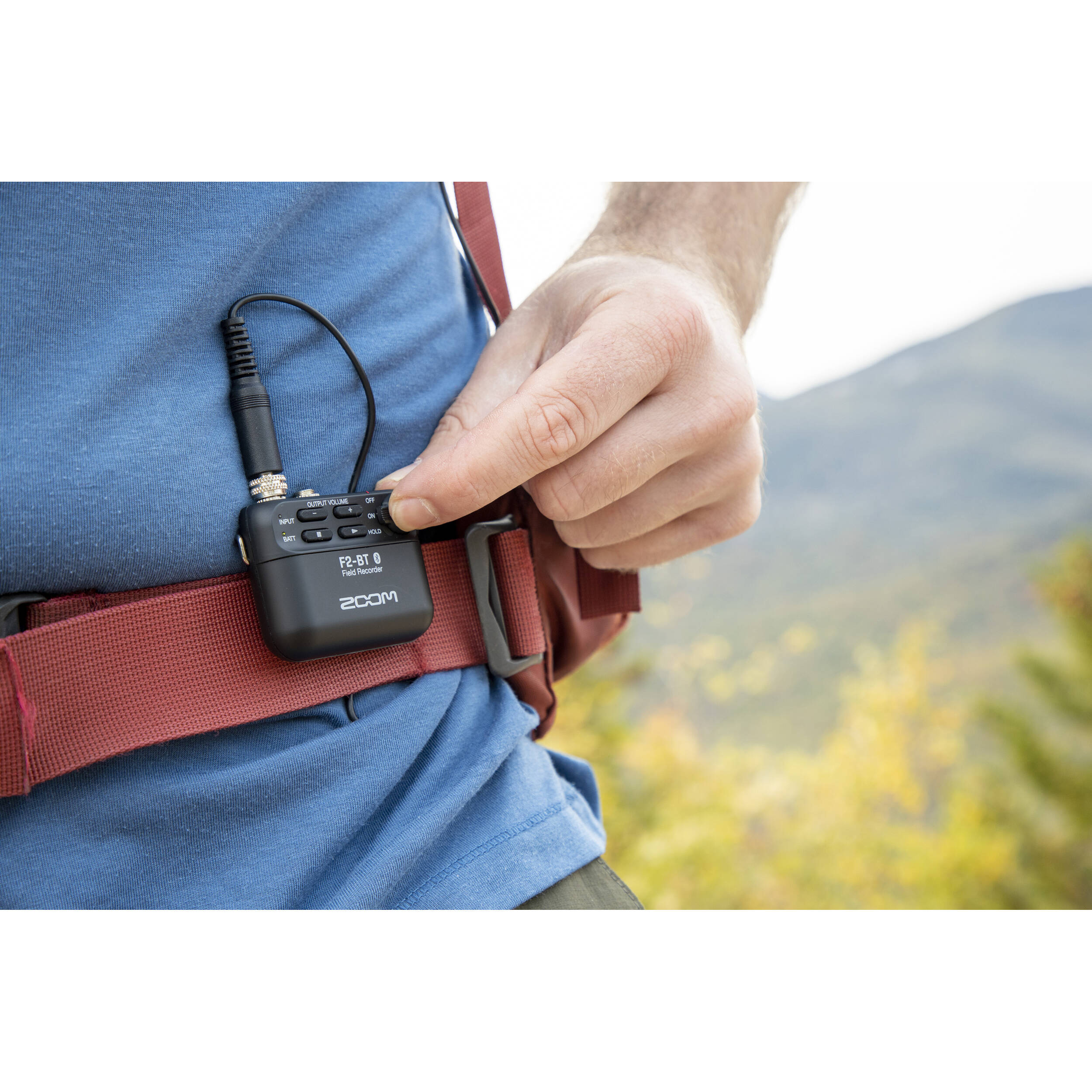 Enregistreur de terrain portable ultracompact Zoom F2 avec microphone Lavalier