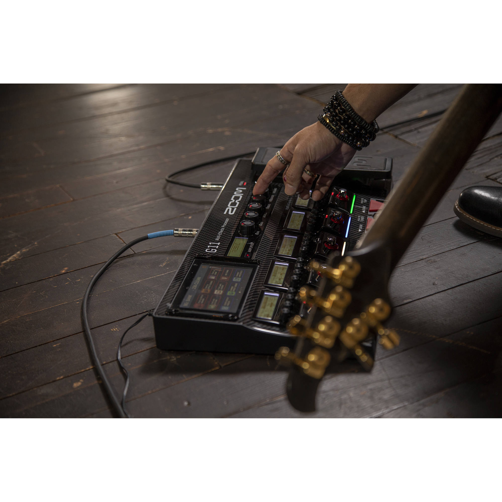 Zoom G11 Multi-Effects Processor for Electric Guitar